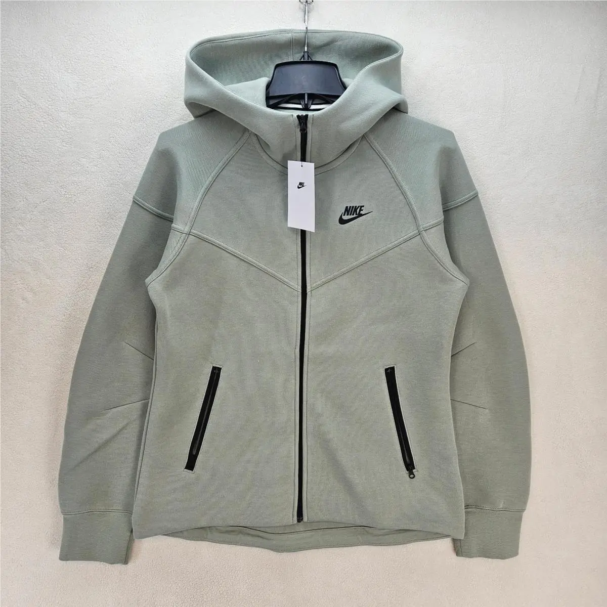 Nike Women`s Small Tech Fleece Windrunner Full Zip Hoodie Green FB8338-370