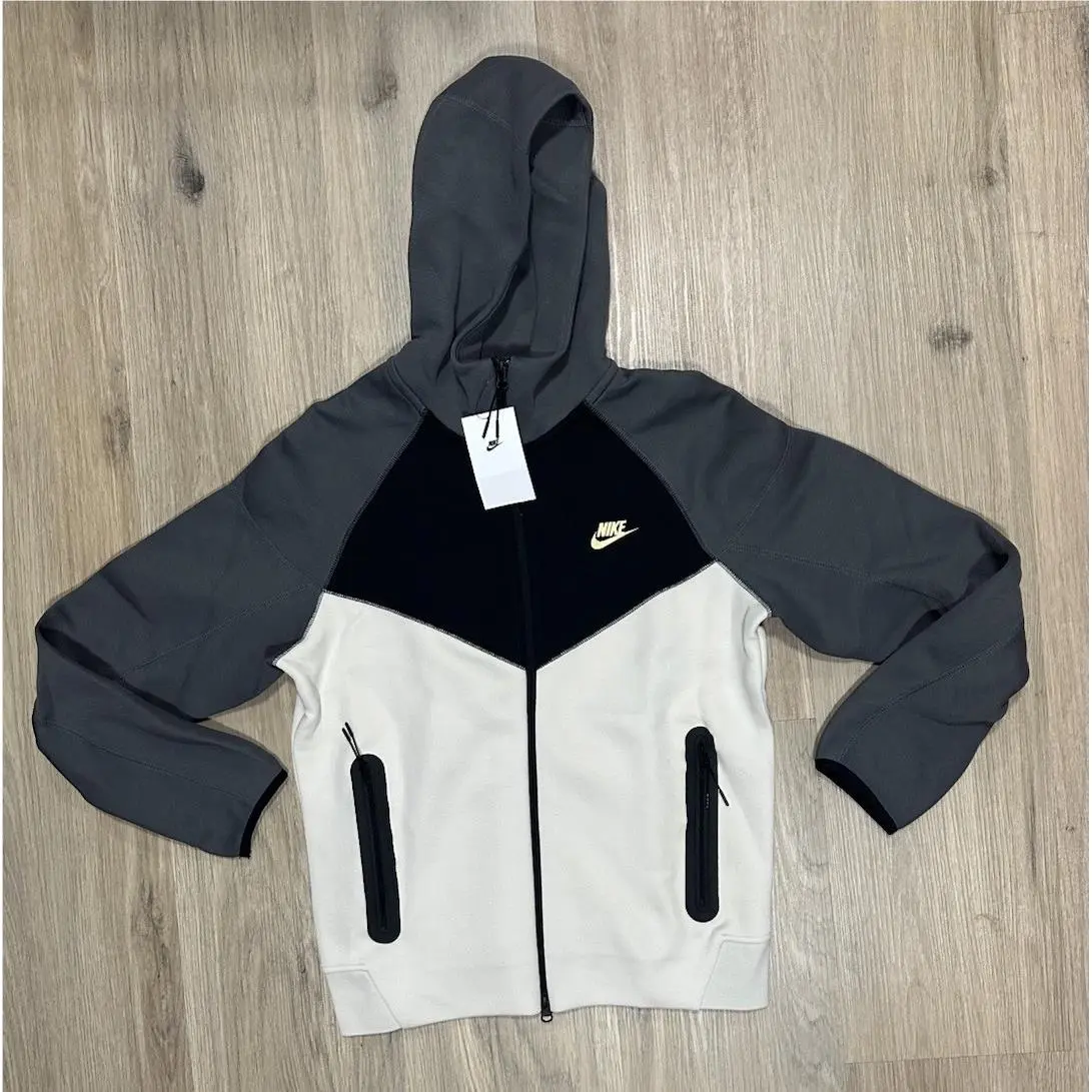 Nike Tech Fleece Windrunner Lt Orewood Grey Black Gold FZ4709-104 Men`s Medium
