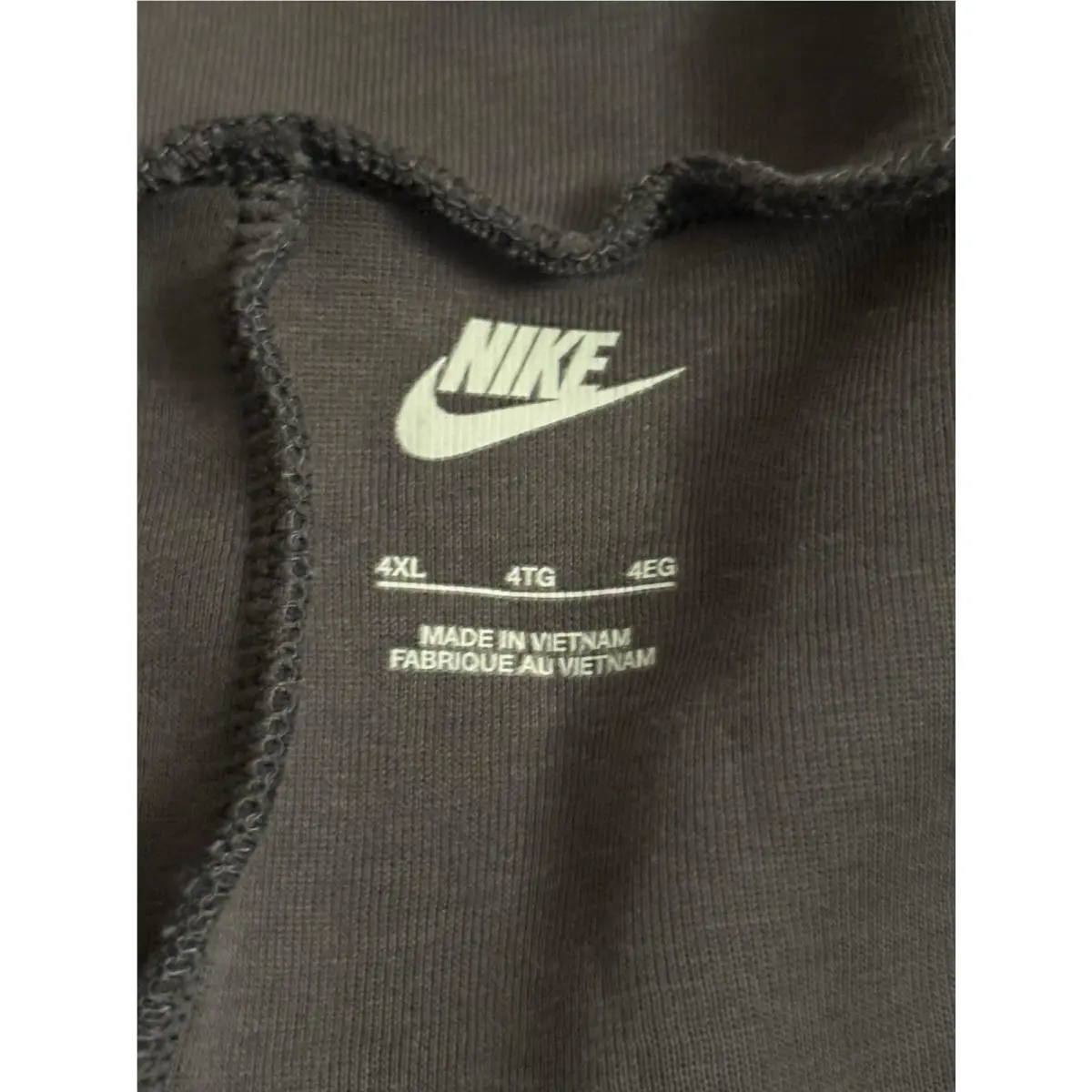Nike clothing - II5310-060 - II5310060 - Gray 2