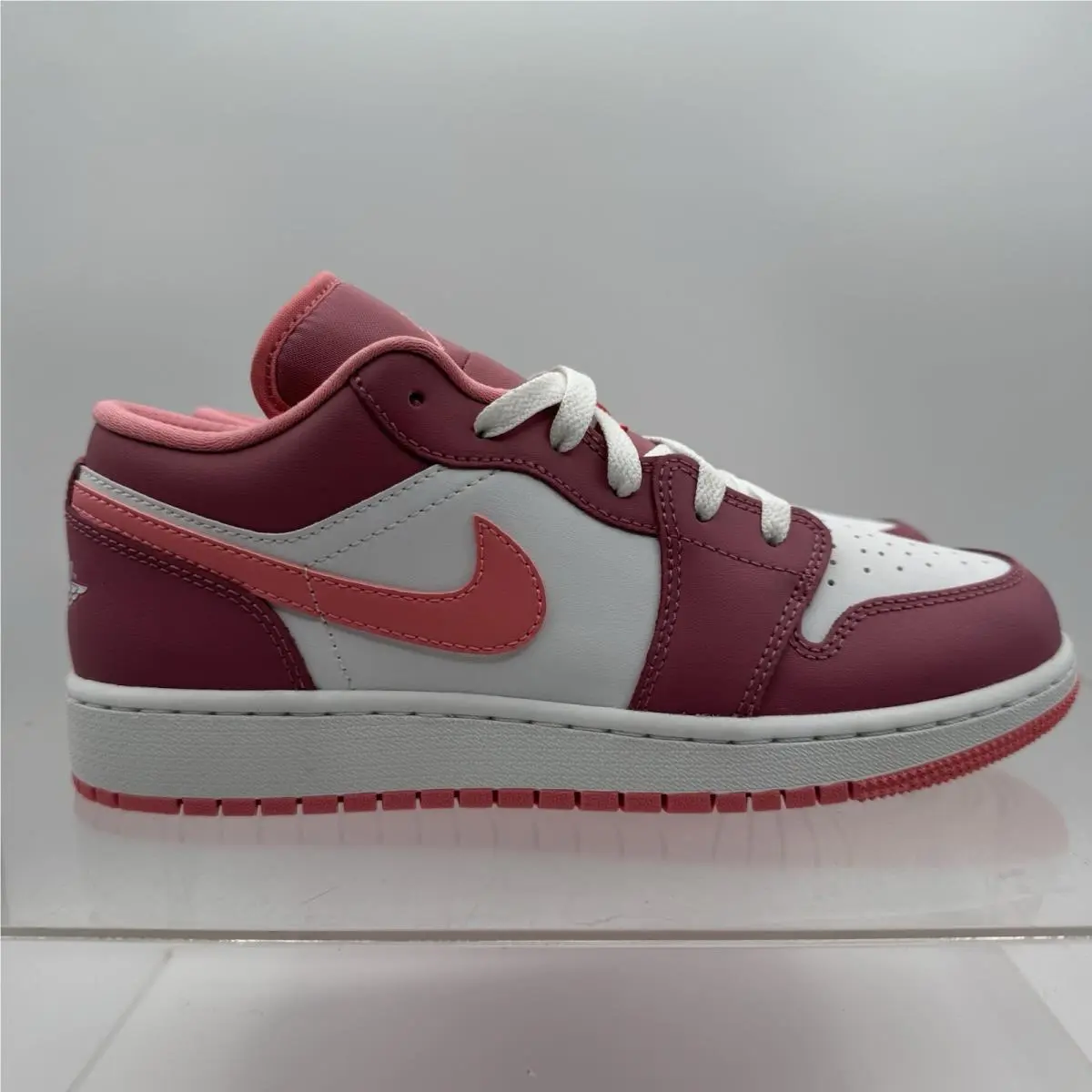 Nike shoes - Air Jordan 1 Low - Air Low - White 0
