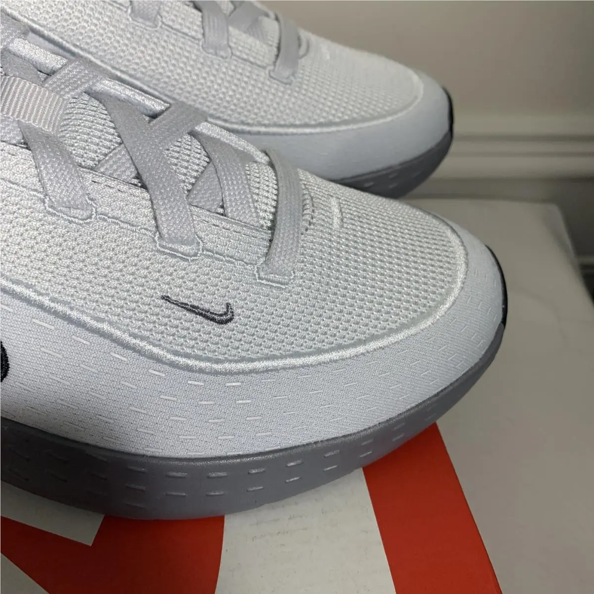 Nike shoes - Nike Uplift SC - Uplift - White (UPC: 0198482423728) 3