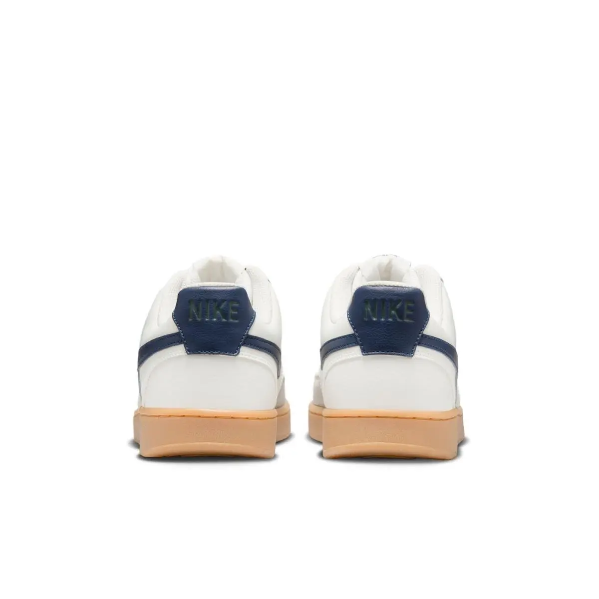 Nike shoes - White 3