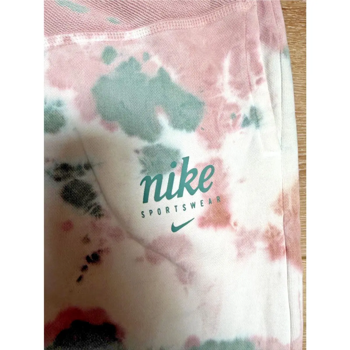 Nike clothing - Nike Sportswear - Sportswear - DO6187-361 - Pink (UPC: 0195244911073) 1