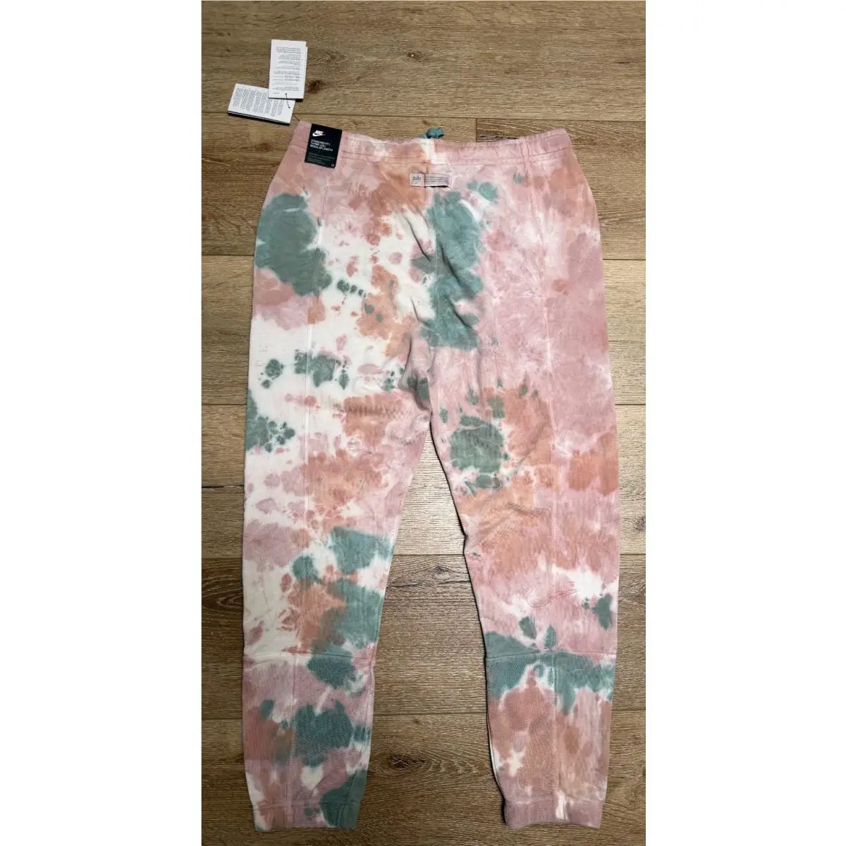 Nike clothing - Nike Sportswear - Sportswear - DO6187-361 - Pink (UPC: 0195244911073) 5
