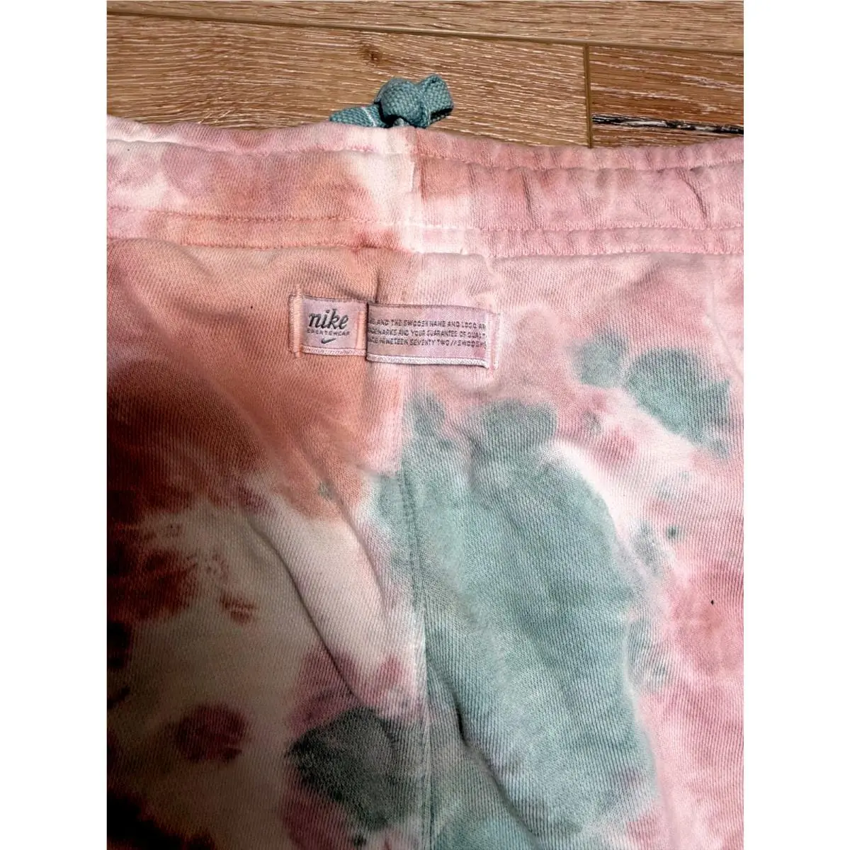 Nike clothing - Nike Sportswear - Sportswear - DO6187-361 - Pink (UPC: 0195244911073) 7