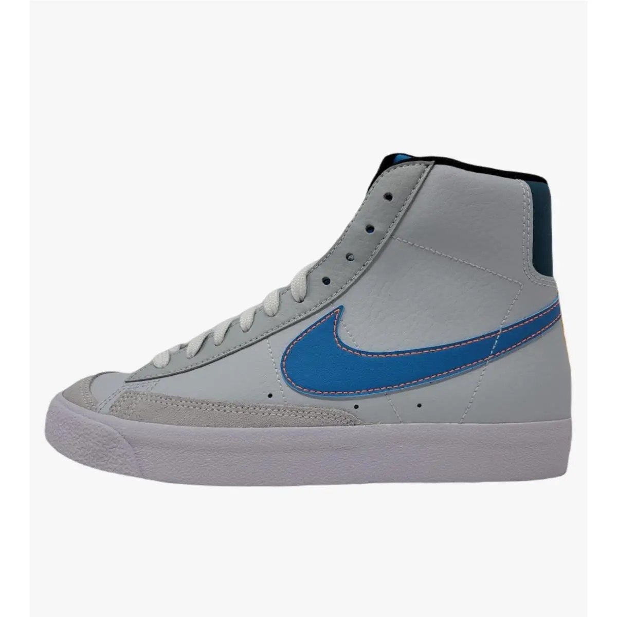 Nike Boy`s Blazer Mid `77 117 Casual Skate Shoes Pure Platinum/laser Blue 6.5 M