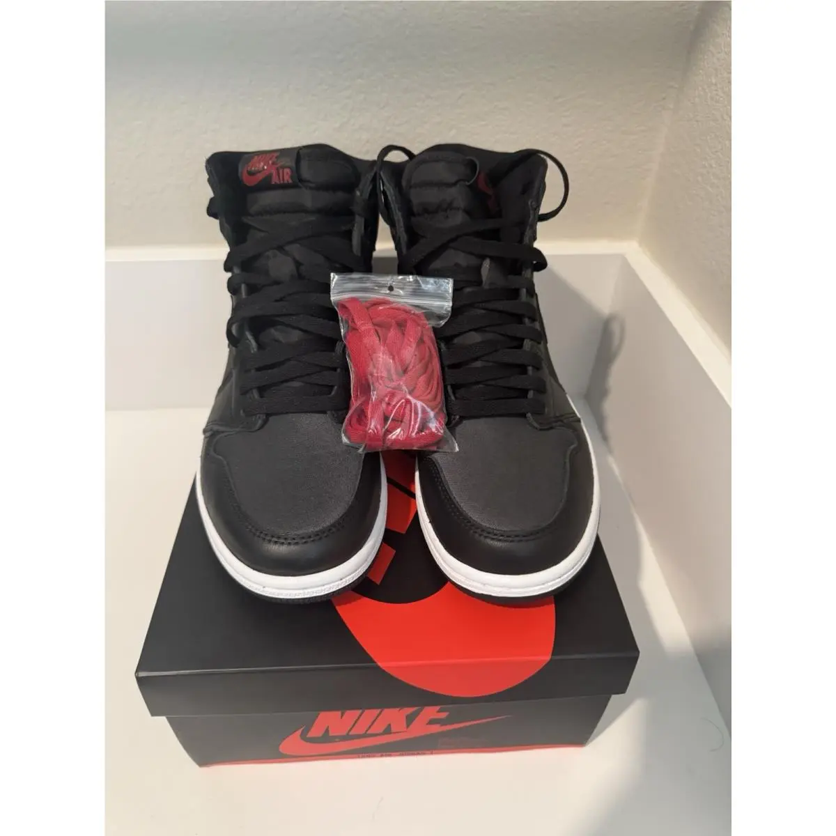 Nike shoes - Air Jordan 1 - Air - Black 0