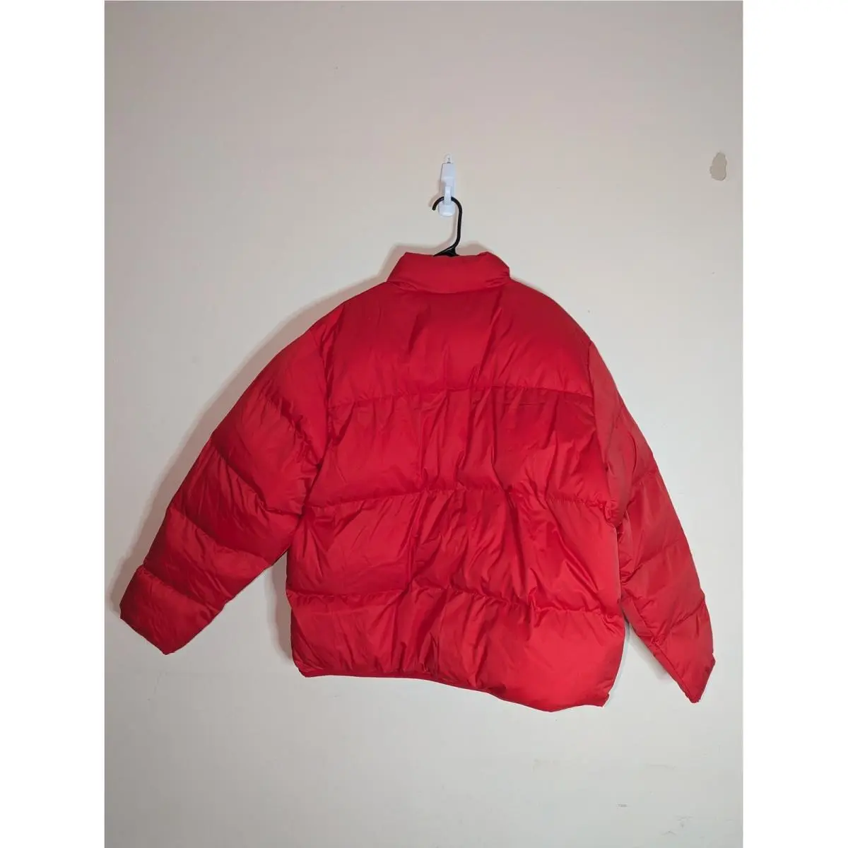 Nike clothing - Red (UPC: 196609959440) 8