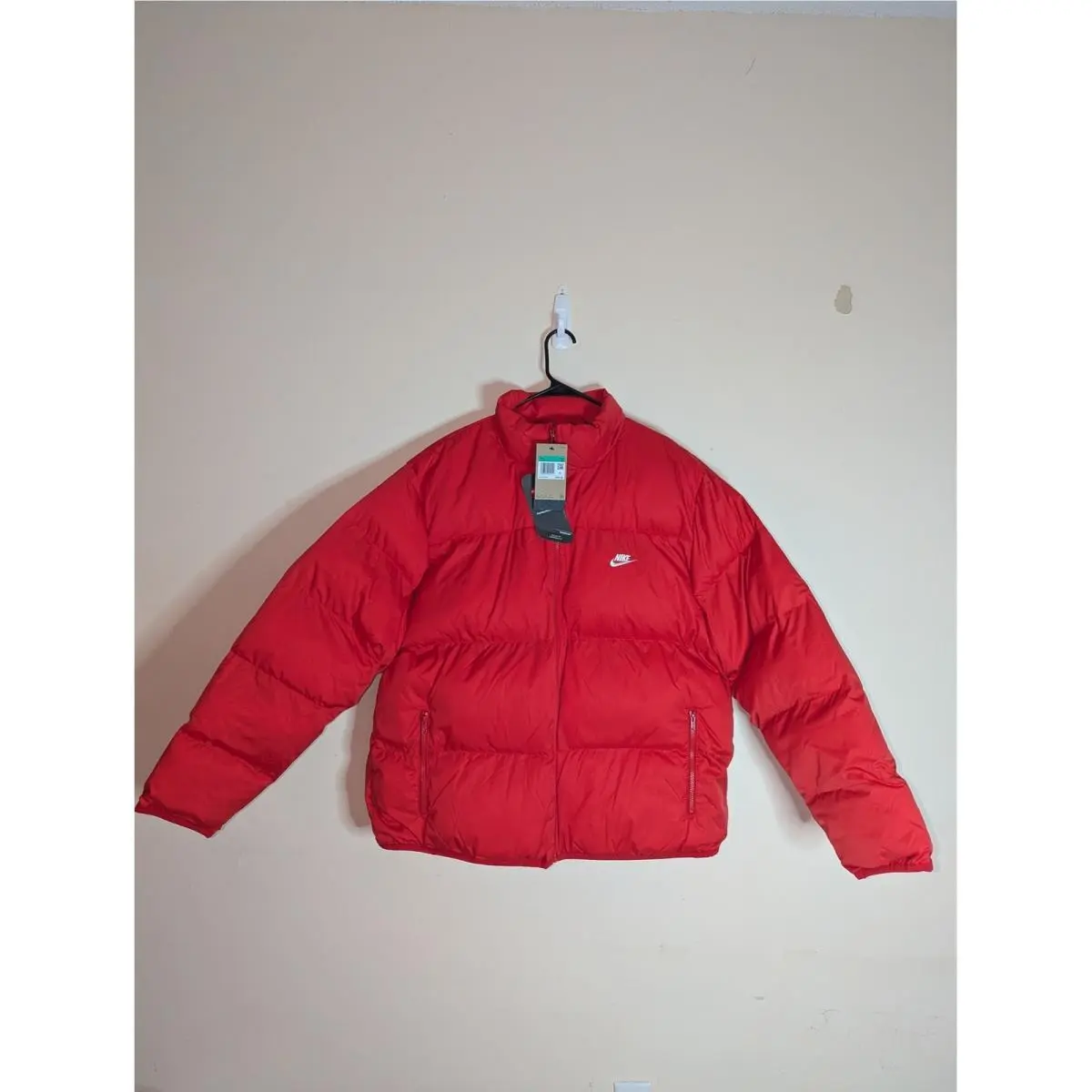 Nike clothing - Red (UPC: 196609959440) 3