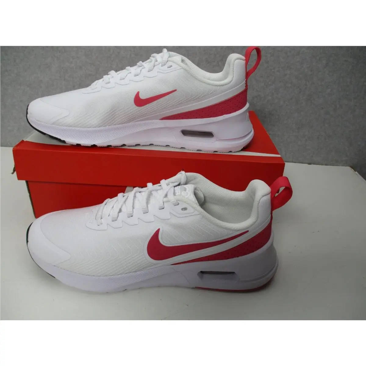 Nike shoes - Nike Air Max Nuaxis - Air Max Nuaxis - White 0