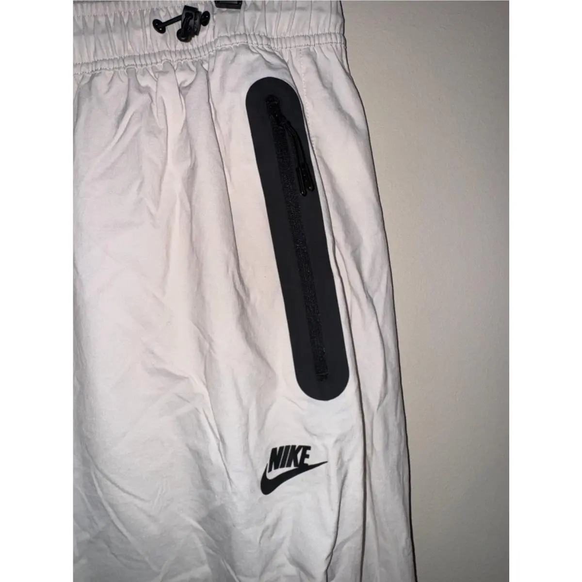 Nike clothing - Ivory 2