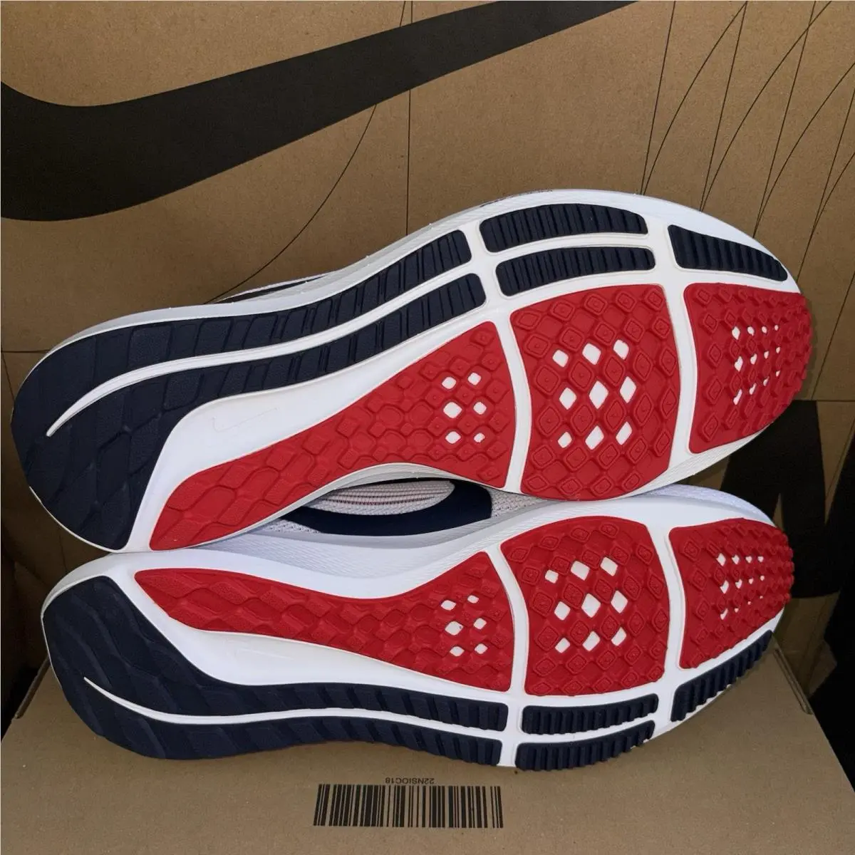 Nike shoes - Nike Air Zoom Pegasus 40 - DZ5945-100 - White, Manufacturer: White/University Red/College Navy 4