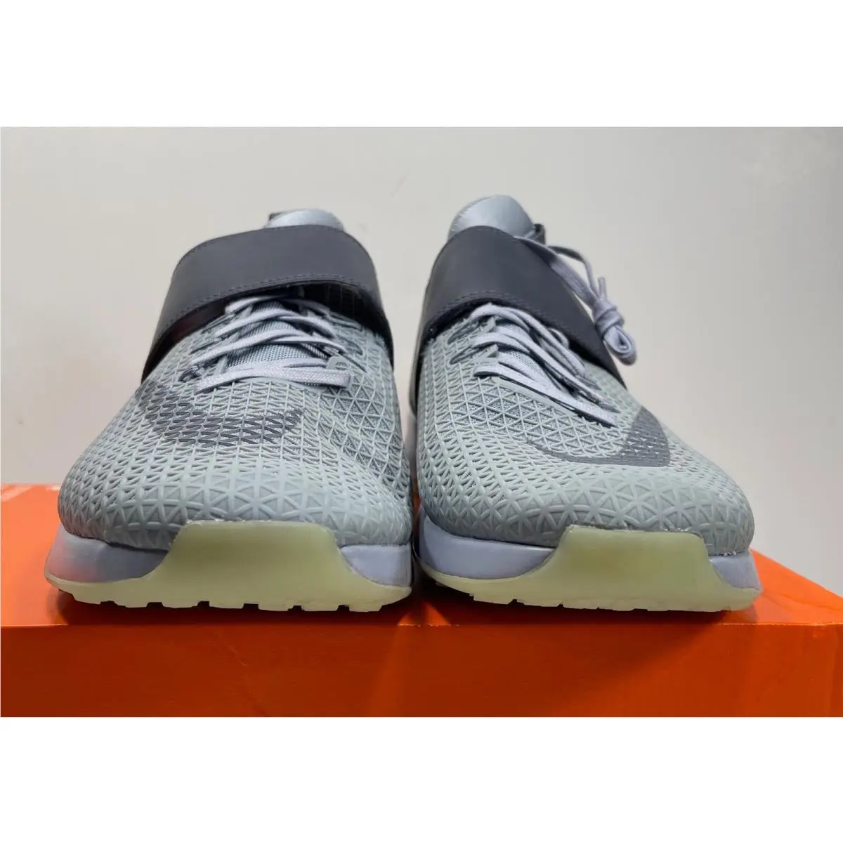 Nike shoes - Nike Air Zoom Strong - Air Zoom Strong - 876134 003 - GLACIER GREY (UPC: 675911104880) 3