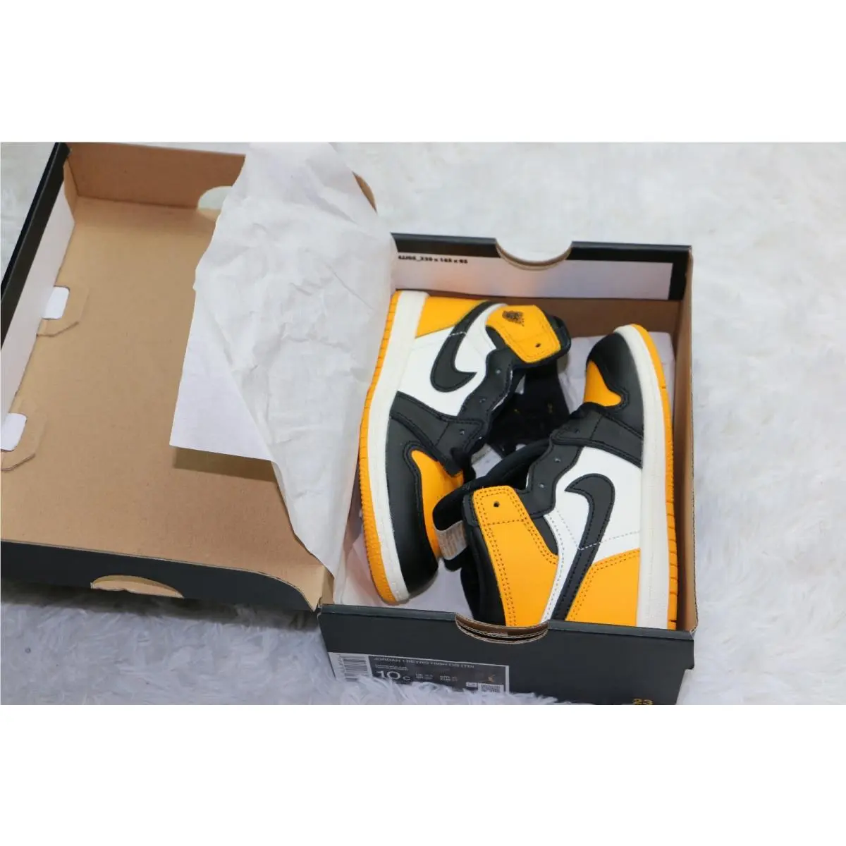 Nike shoes - Air Jordan 1 - Air - Yellow (UPC: 0196149164021) 0