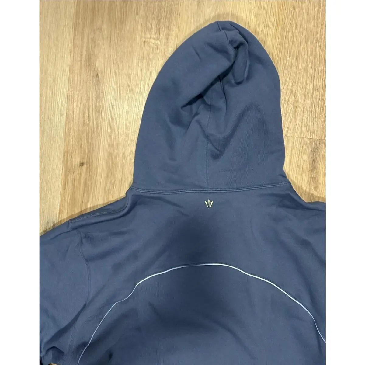 Nike clothing - Diffused Blue (UPC: 197863727448) 4