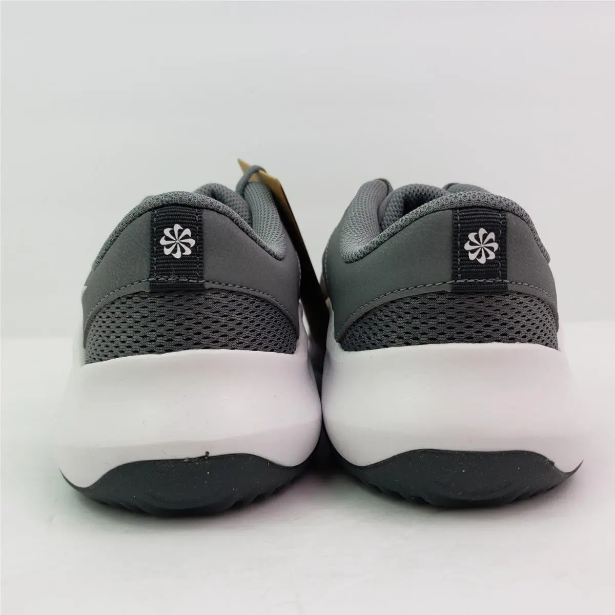 Nike shoes - Gray 3