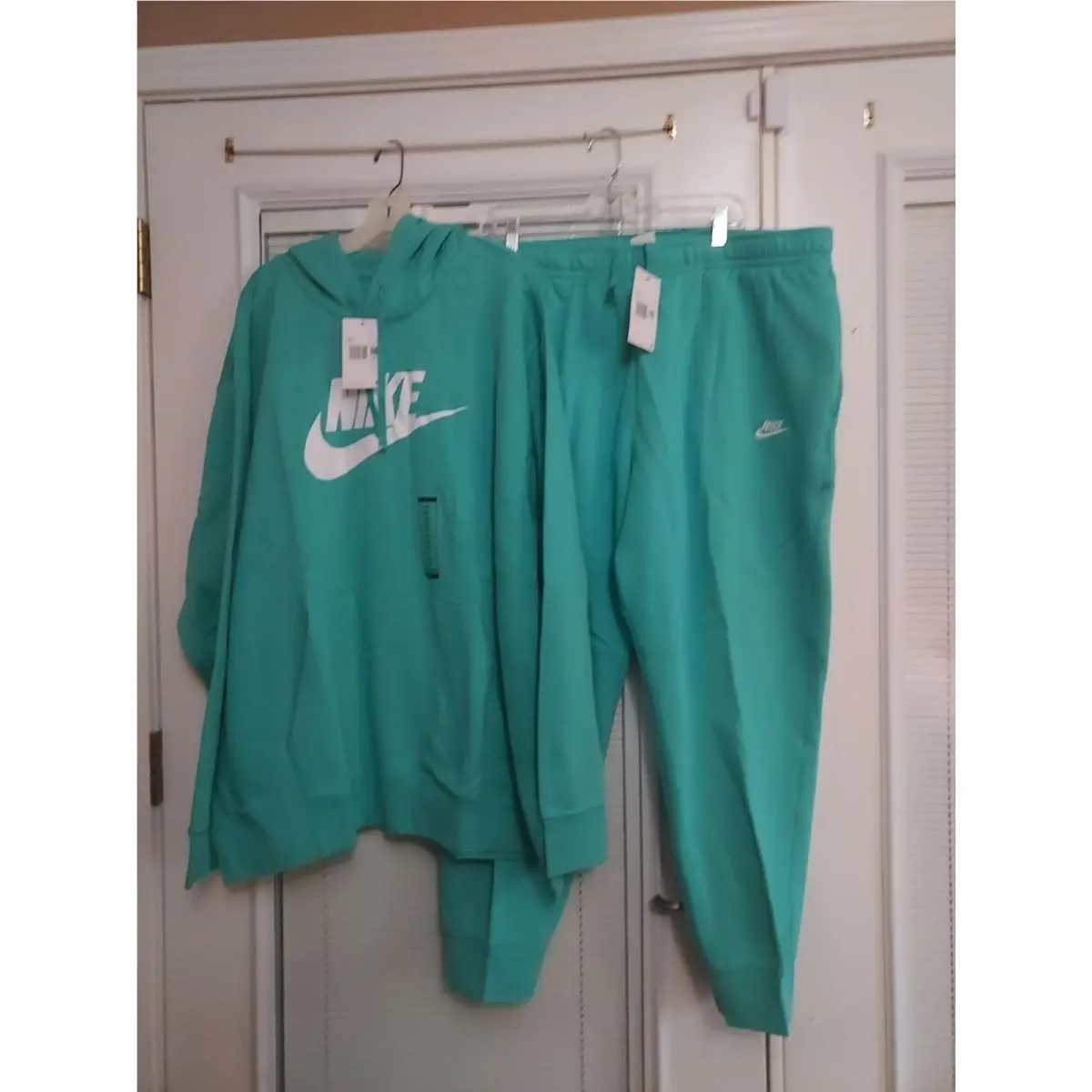 Nike Size 3X Teal 2 Piece Sportswear Club Joggers Set