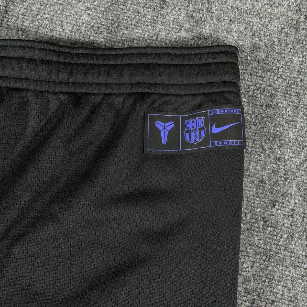Nike clothing - Kobe Bryant x FC Barcelona Therma-Fit - HQ9616-010 HQ9616010 - Black 0