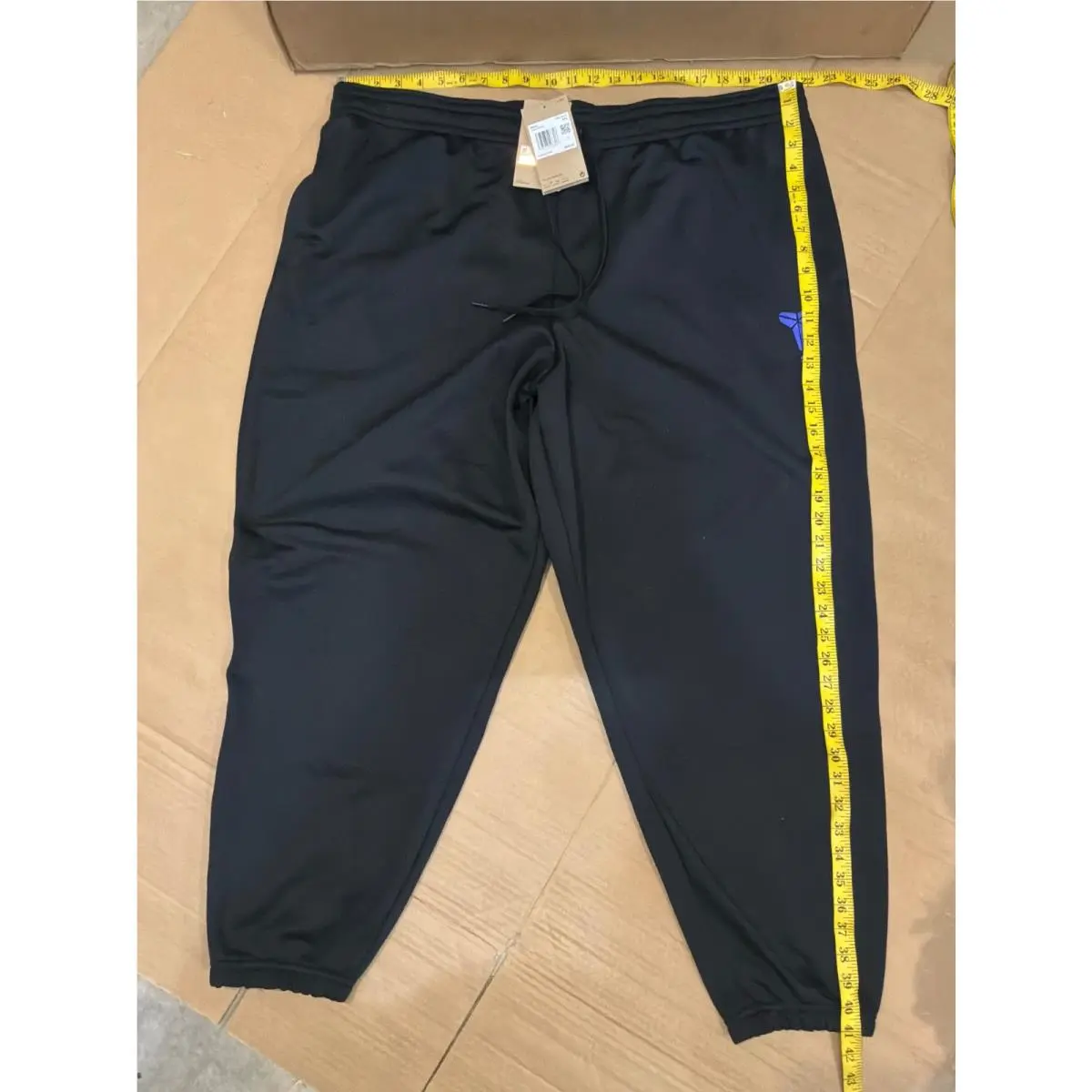 Nike clothing - HQ9616010 - HQ9616010 - Black (UPC: 0198483497728) 3