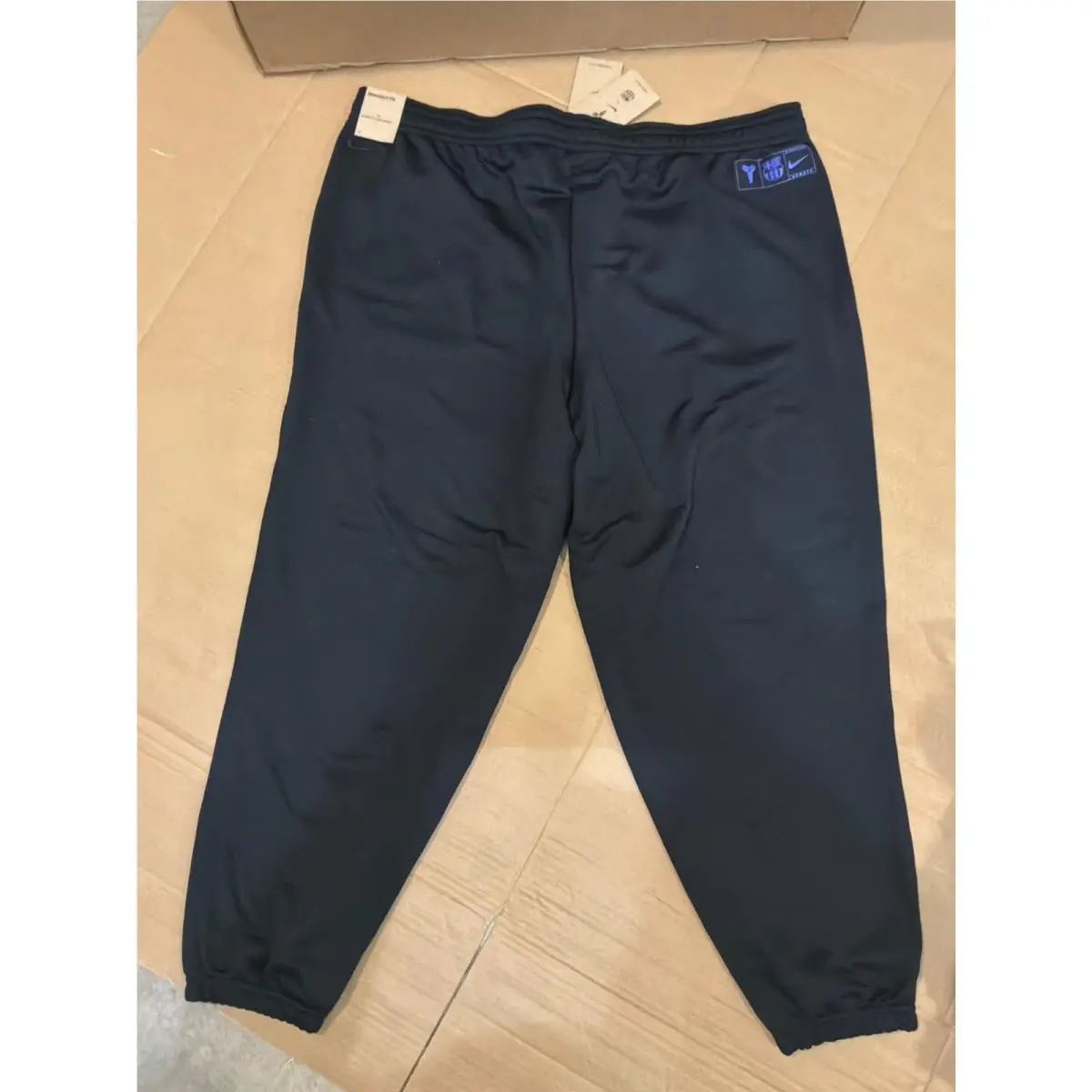 Nike clothing - HQ9616010 - HQ9616010 - Black (UPC: 0198483497728) 6