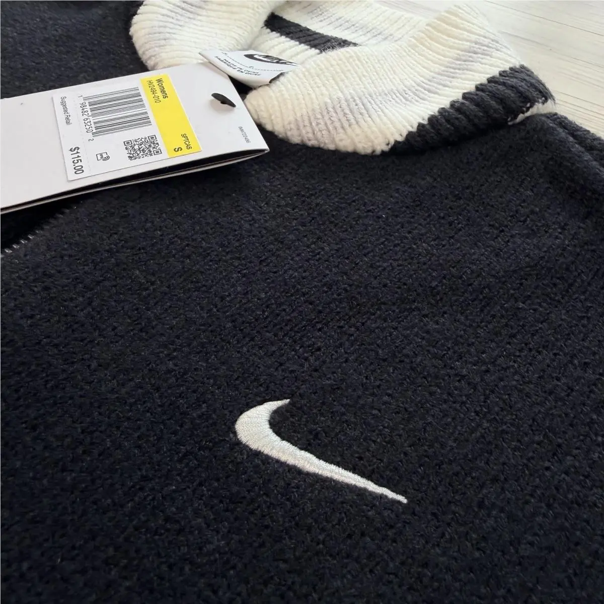 Nike clothing - HV2494010 - HV2494010 - Black 2