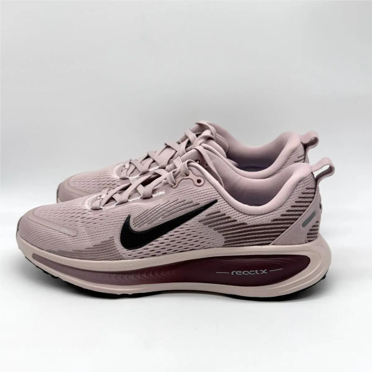 Nike shoes - Nike Vomero 18 - Vomero - Multicolor (UPC: 198726916054) 1