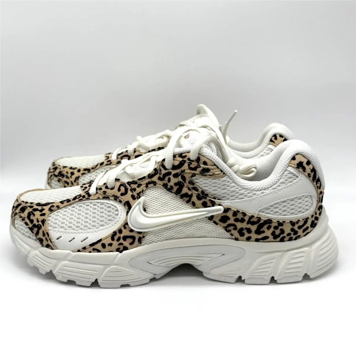 Nike shoes - Nike V5 RNR - RNR - IR5823-133 - Multicolor (UPC: 198731221853) 1