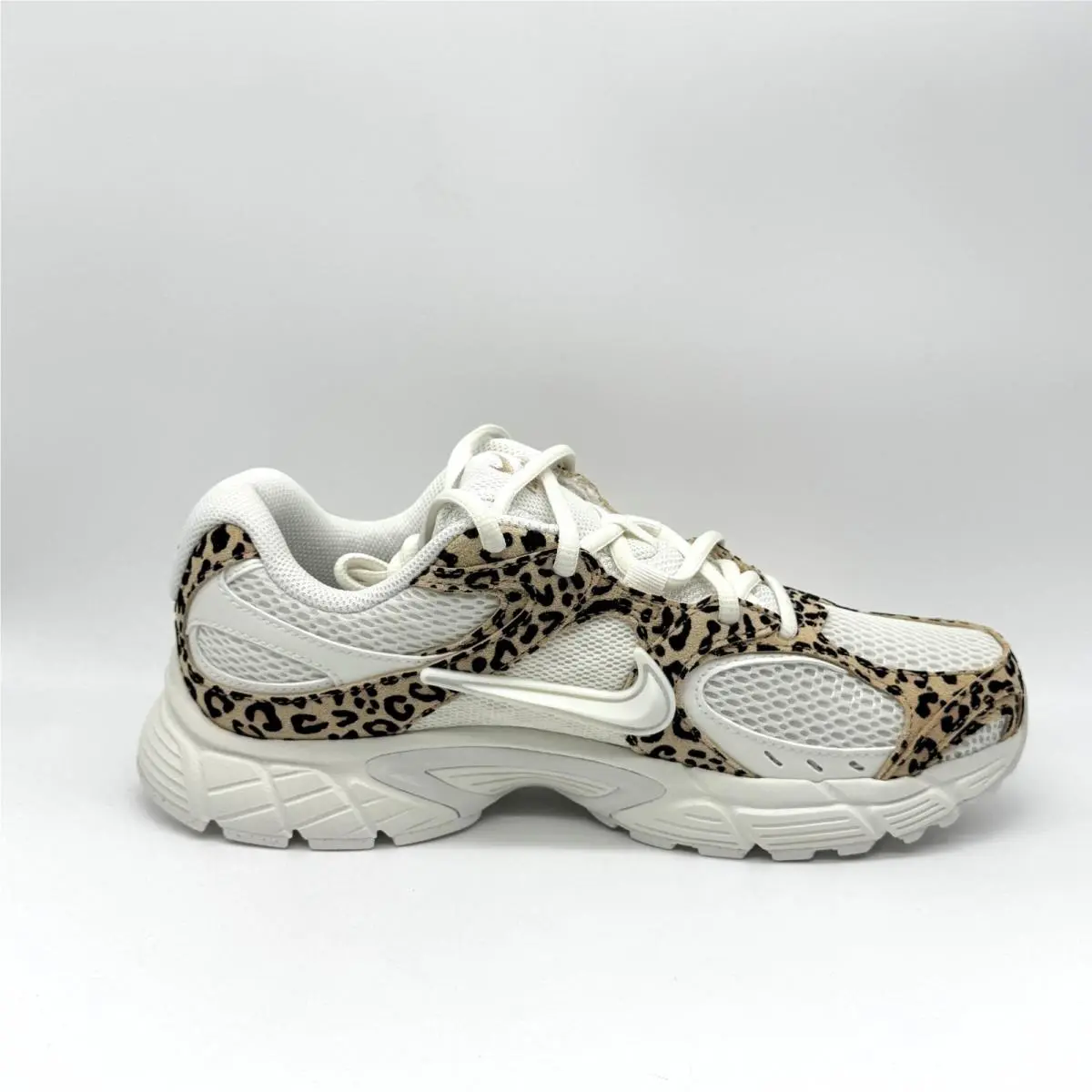 Nike shoes - Nike V5 RNR - RNR - IR5823-133 - Multicolor (UPC: 198731221853) 5