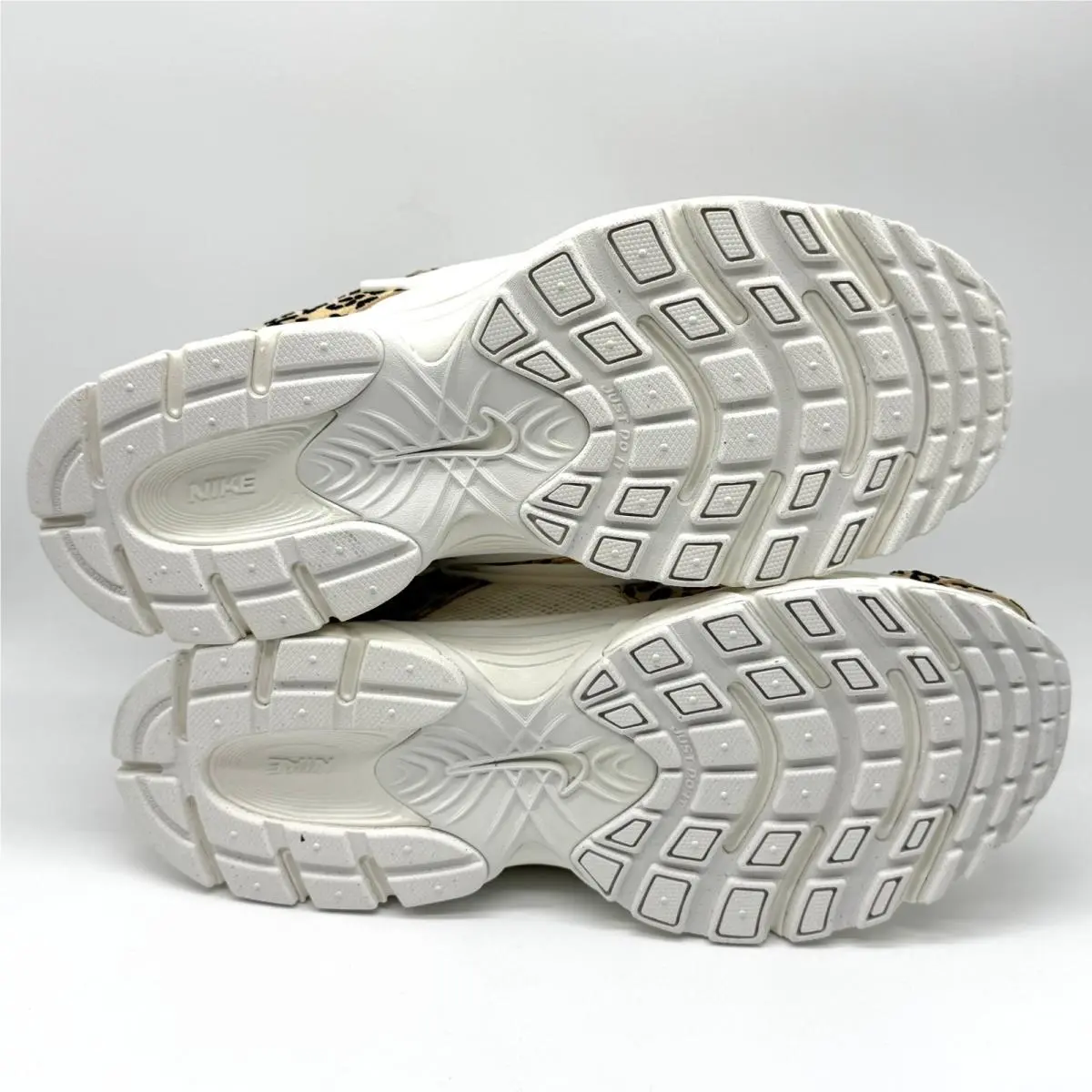 Nike shoes - Nike V5 RNR - RNR - IR5823-133 - Multicolor (UPC: 198731221853) 6