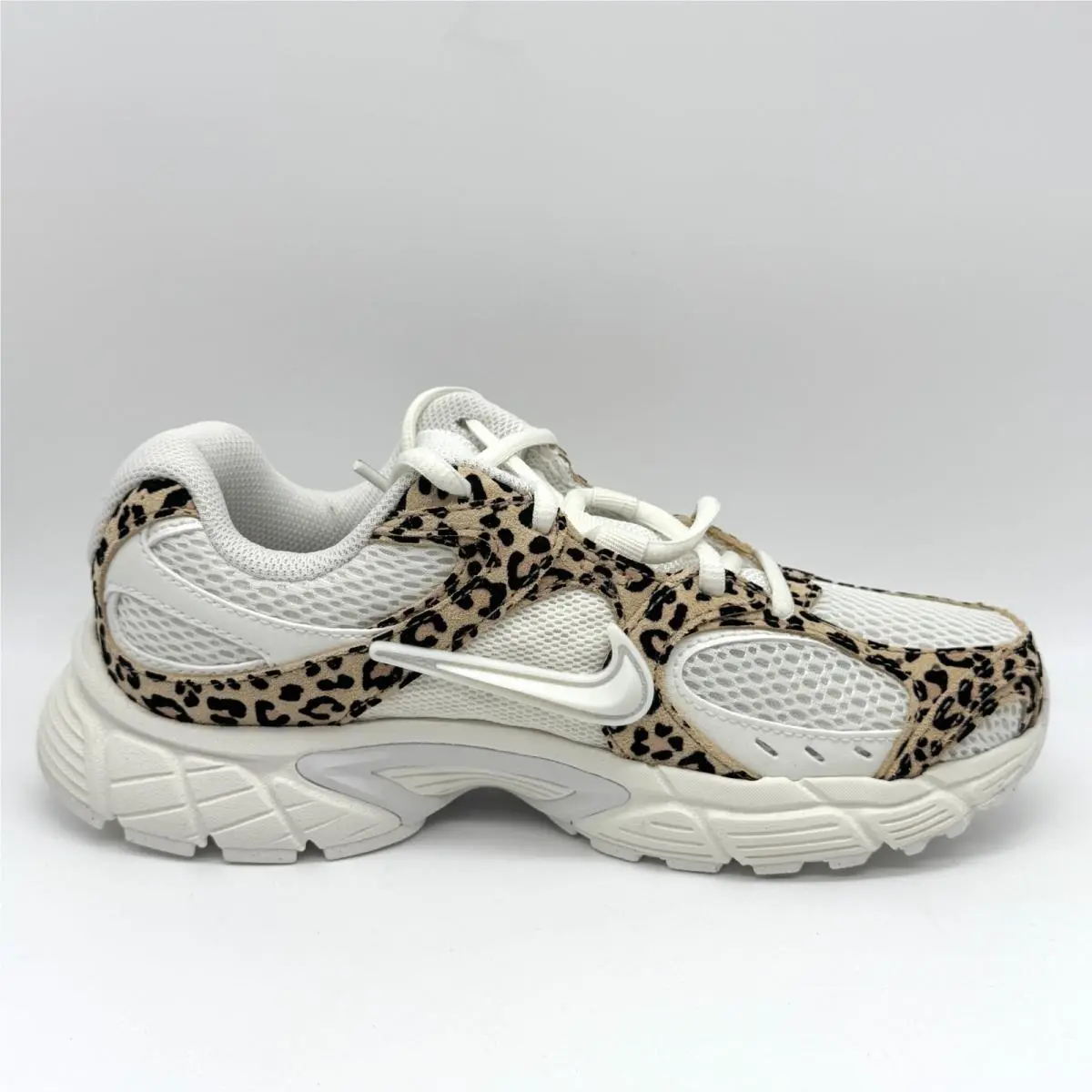 Nike shoes - Nike V5 RNR - RNR - IR5823-133 - Multicolor (UPC: 198731219430) 5