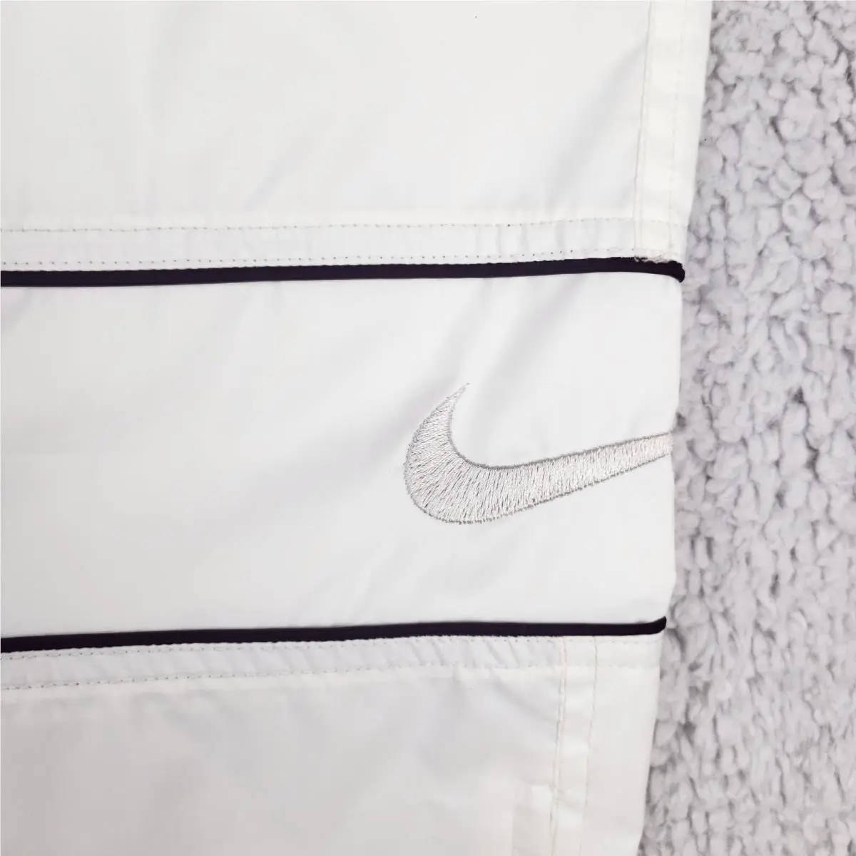 Nike clothing - White 2