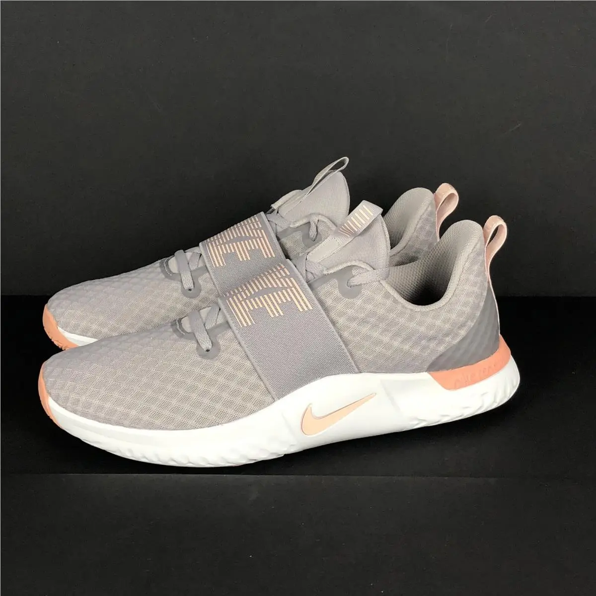 Nike Renew In-season TR 9 Women`s Size 10.5 Athletic Shoes Atmosphere Grey Pink