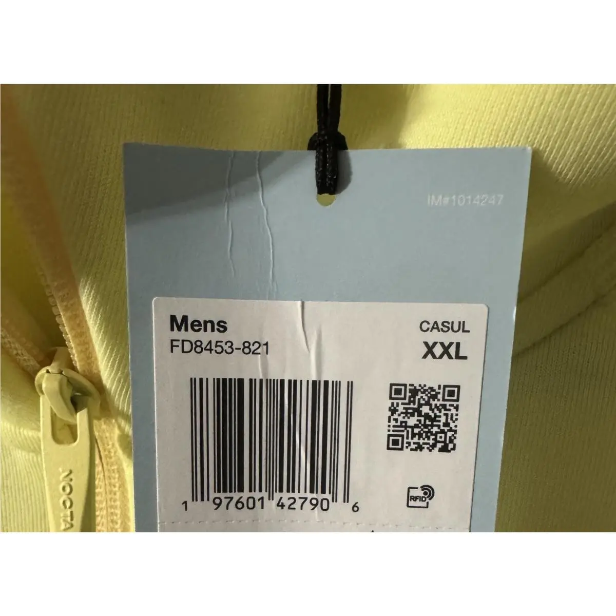 Nike clothing - FD8453 - FD8453 - Yellow 9