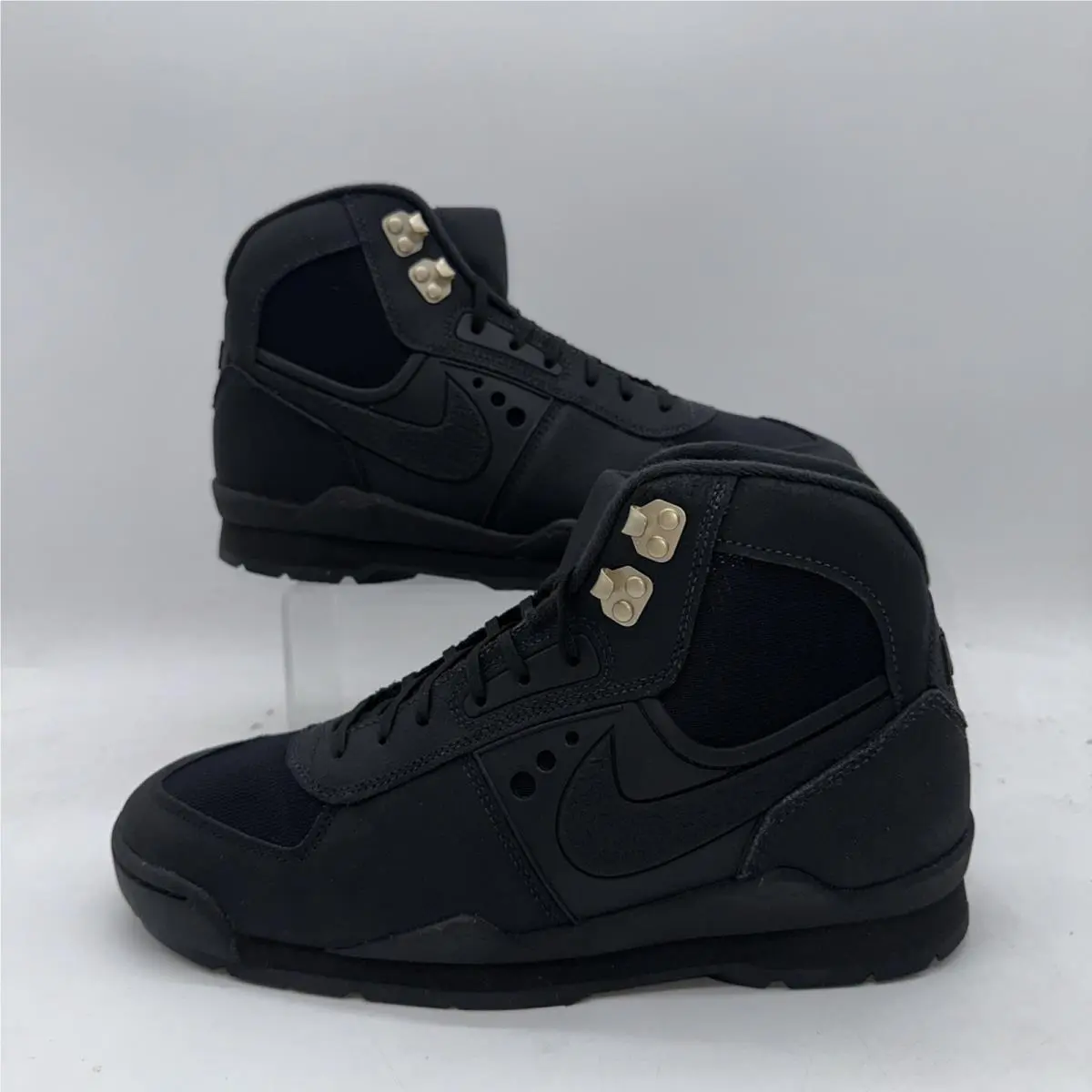 Nike Men`s Size 11.5 Baltoro SP IH4450 001 Black Boot Sneaker Casual