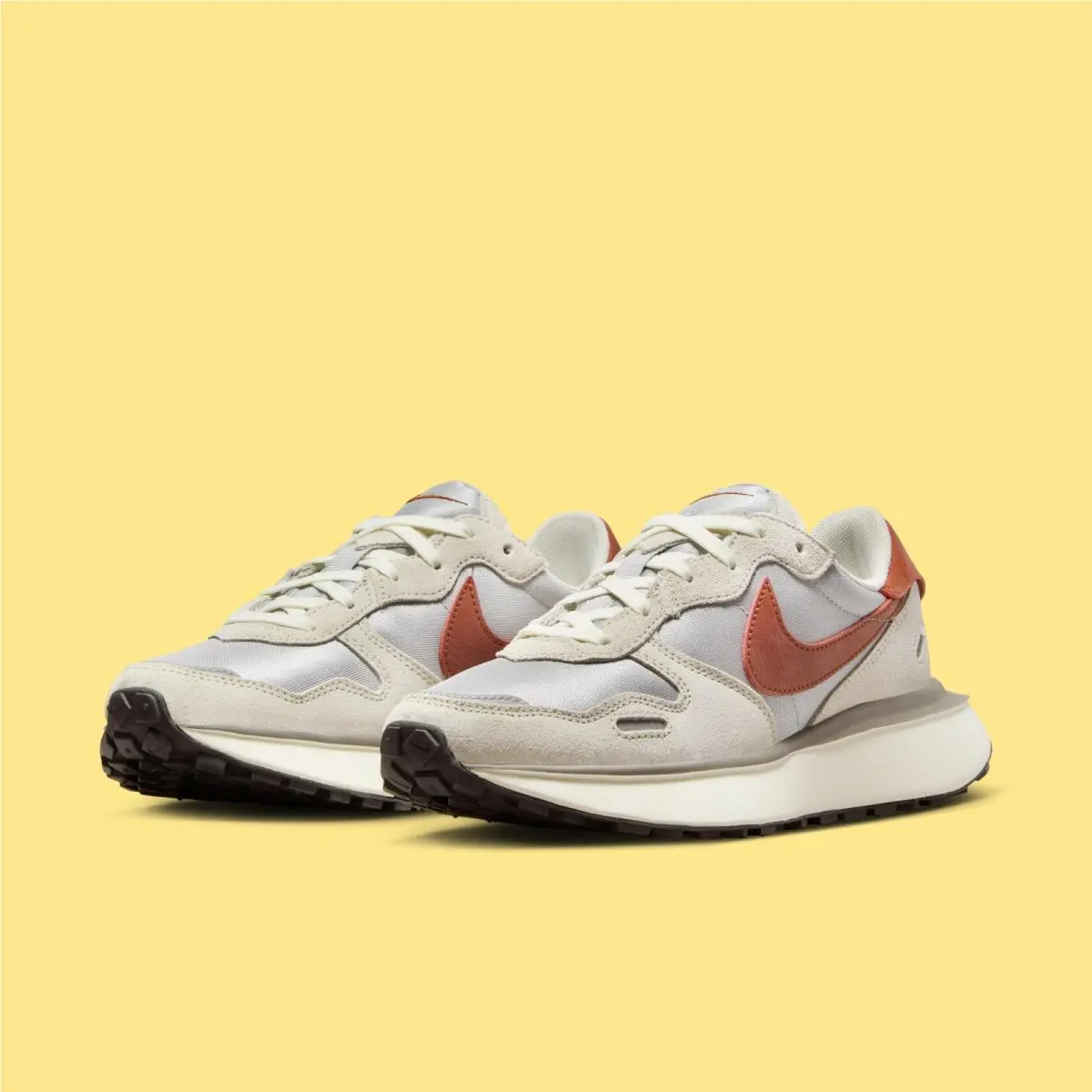 Nike Phoenix Waffle Beige Rugged Orange FD2196-001 Women`s Size 8 Shoes 103F