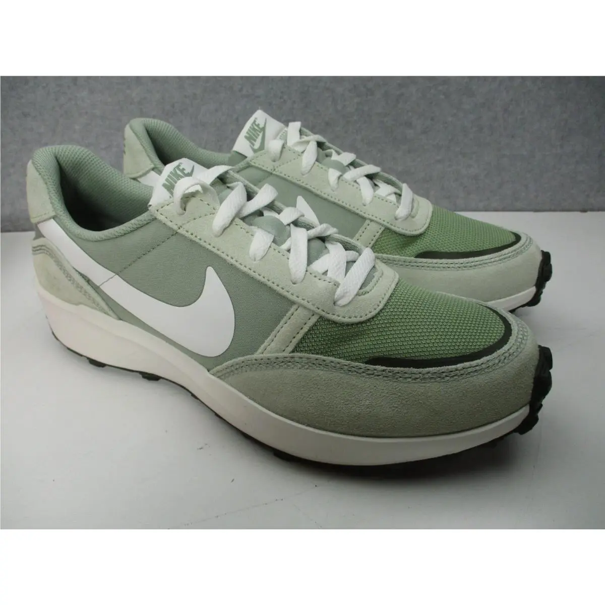 Nike shoes - Nike Waffle - Waffle - Green 1