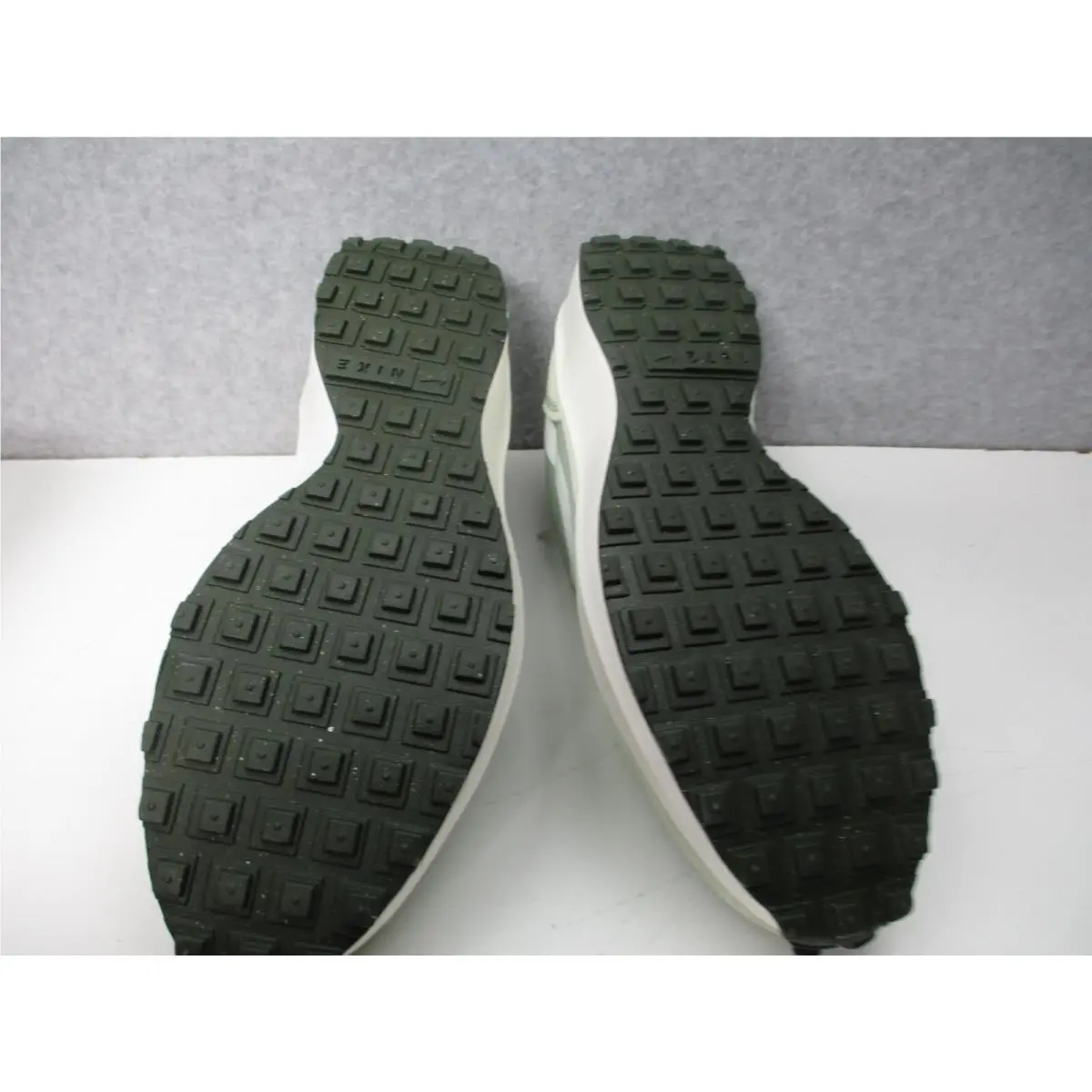 Nike shoes - Nike Waffle - Waffle - Green 4