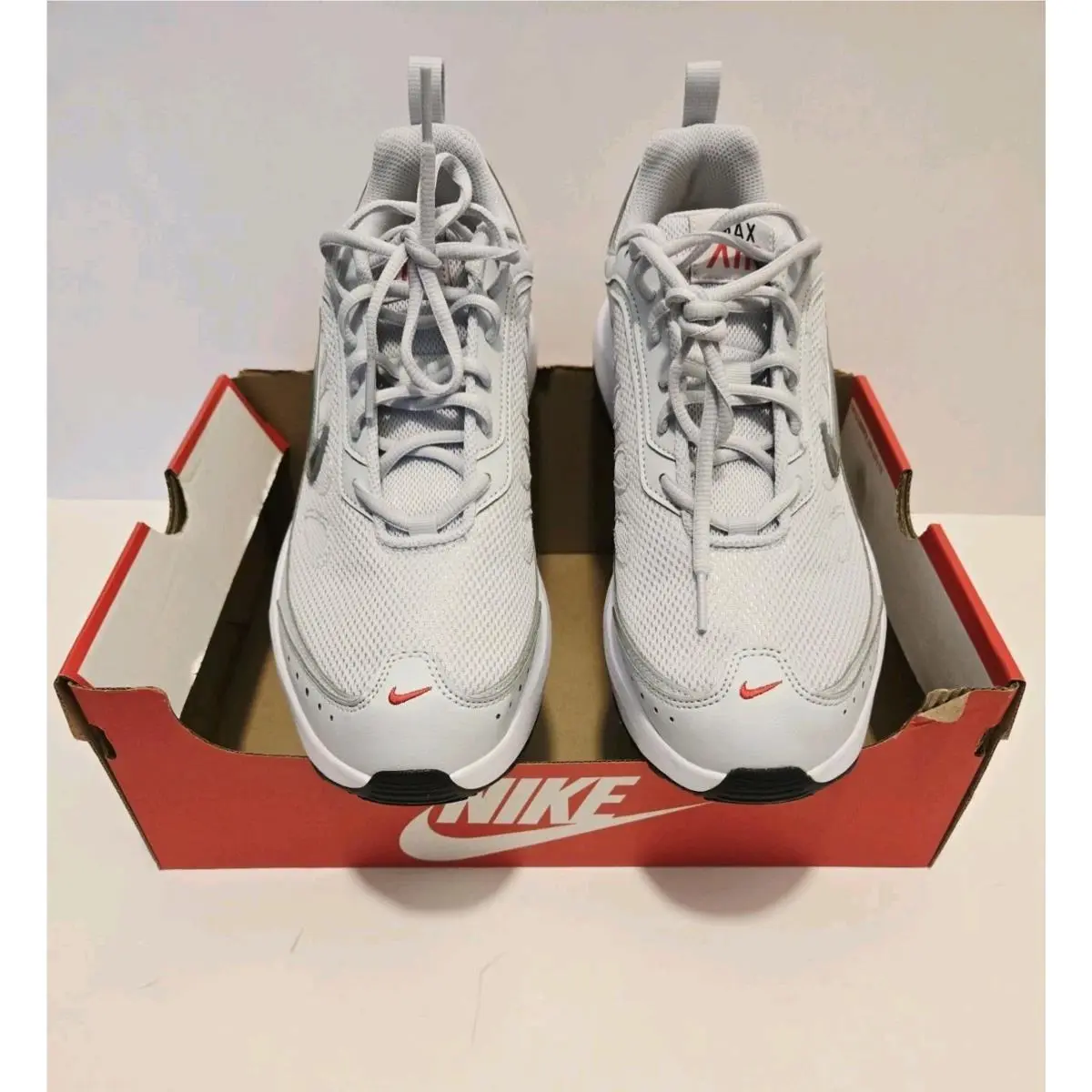 Men`s Nike Air Max AP Pure Platinum/metallic Silver Size 10.5