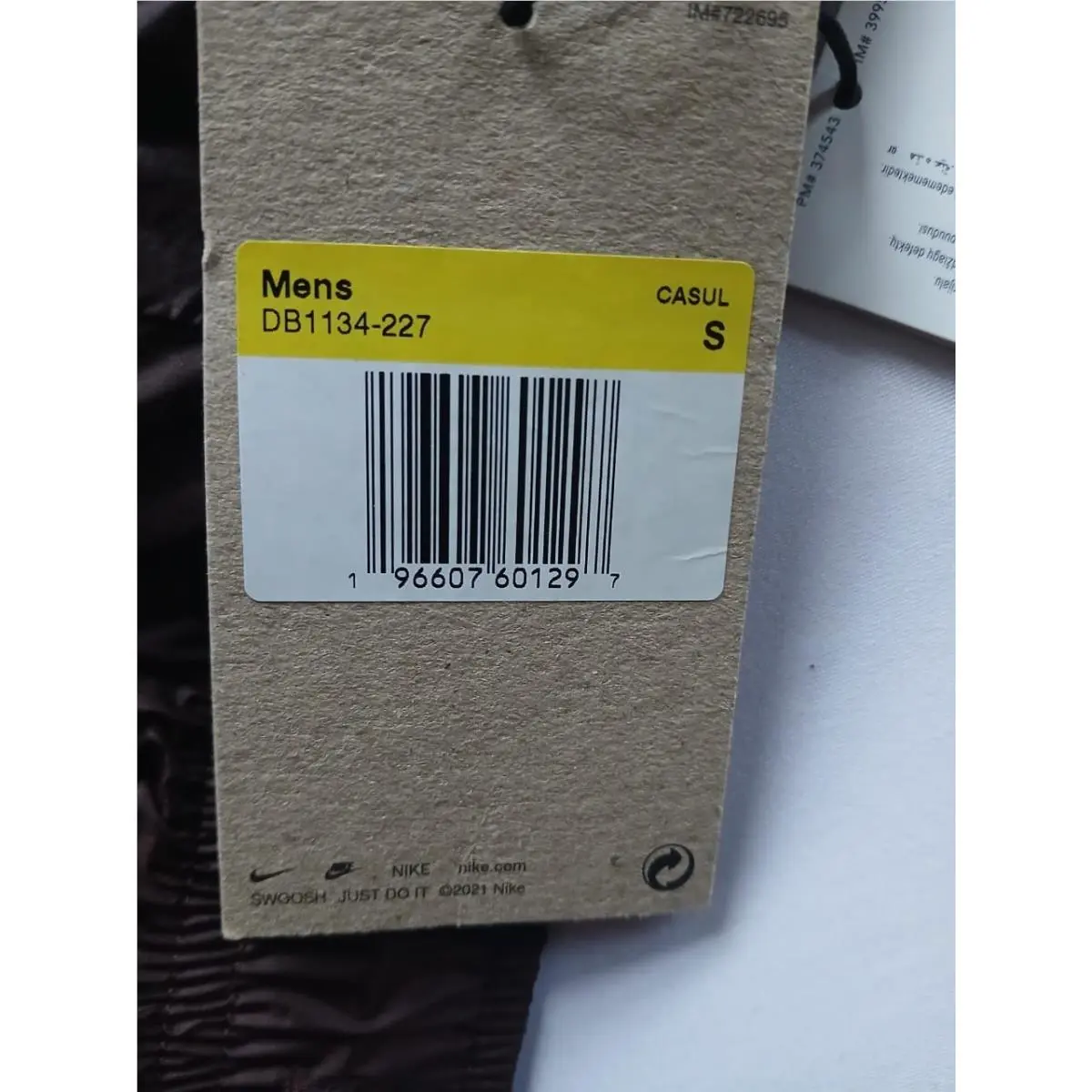 Nike clothing - Maroon 2