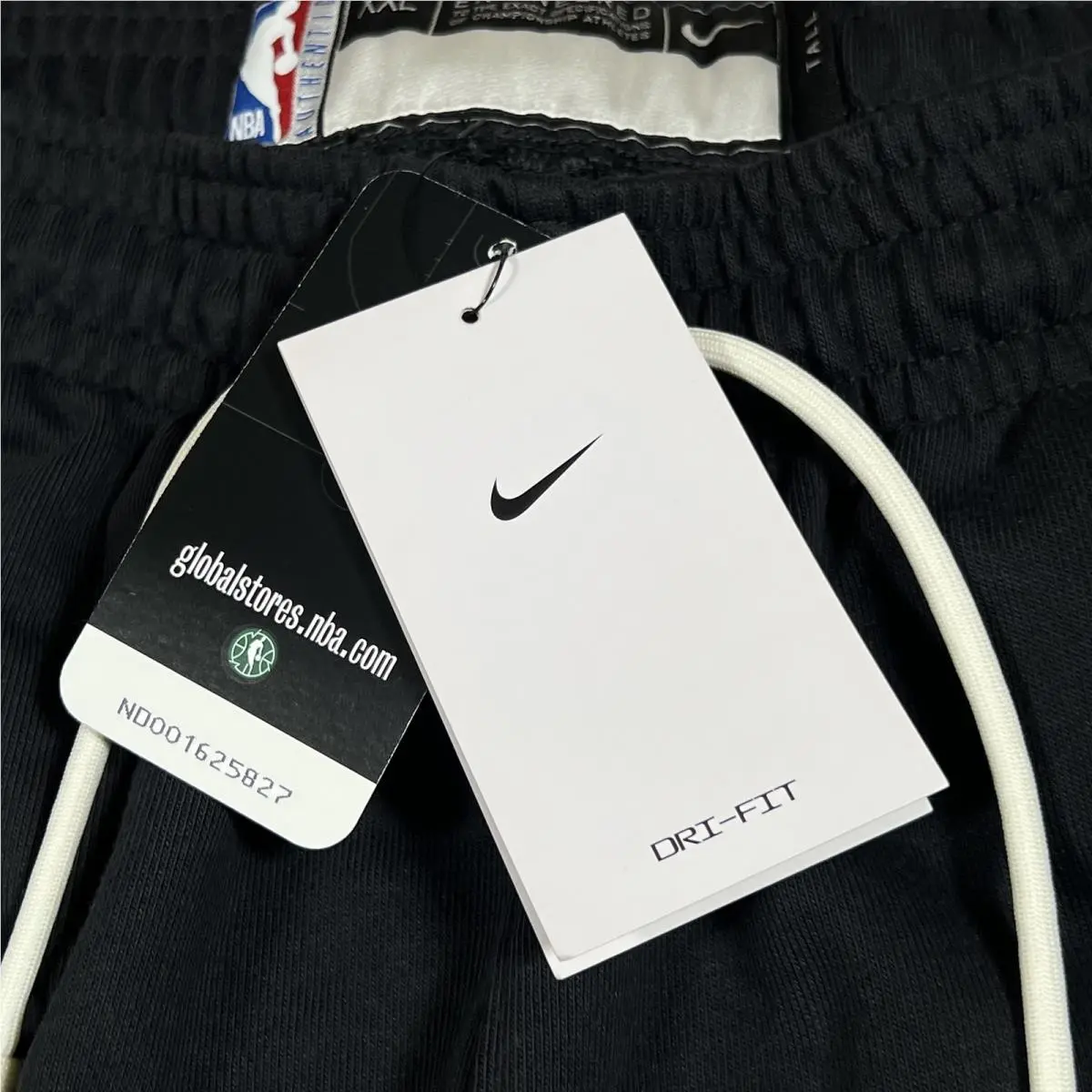 Nike clothing - DN7755-010 - DN7755-010 - Black 6