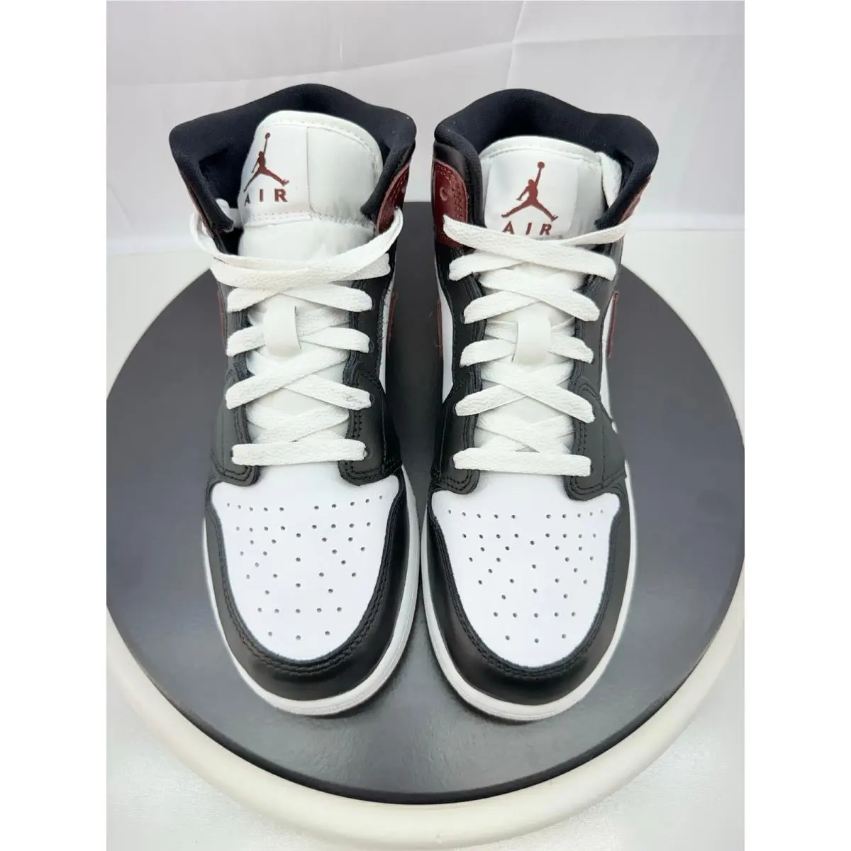 Nike shoes - Nike Air Jordan 1 Mid SE - HF3193-102 - Brown 0