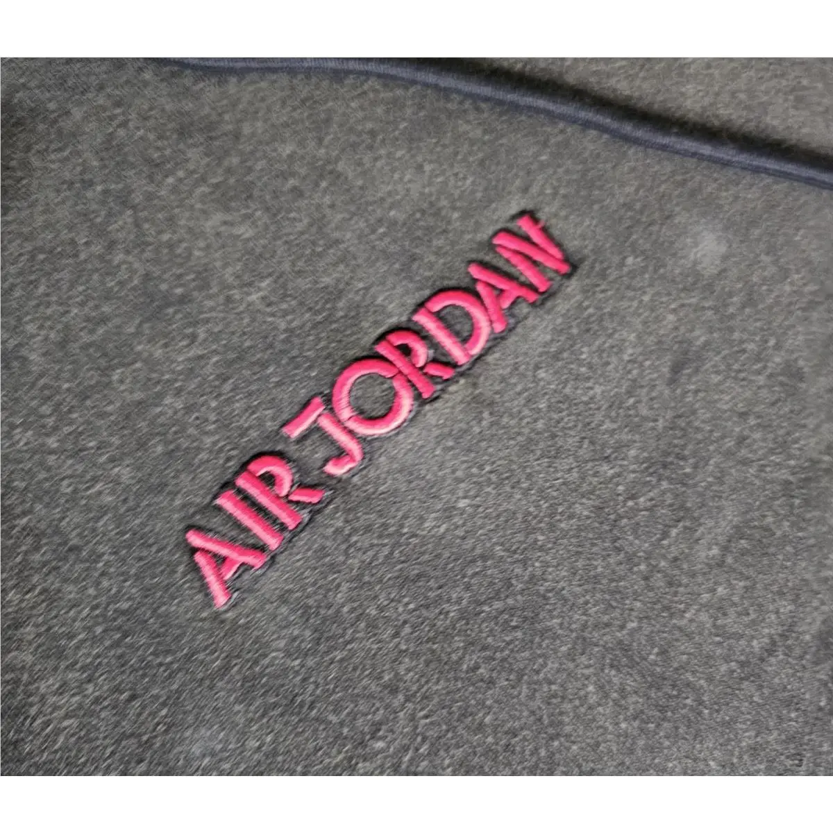 Nike clothing - Charcoal (UPC: 194957905522) 6