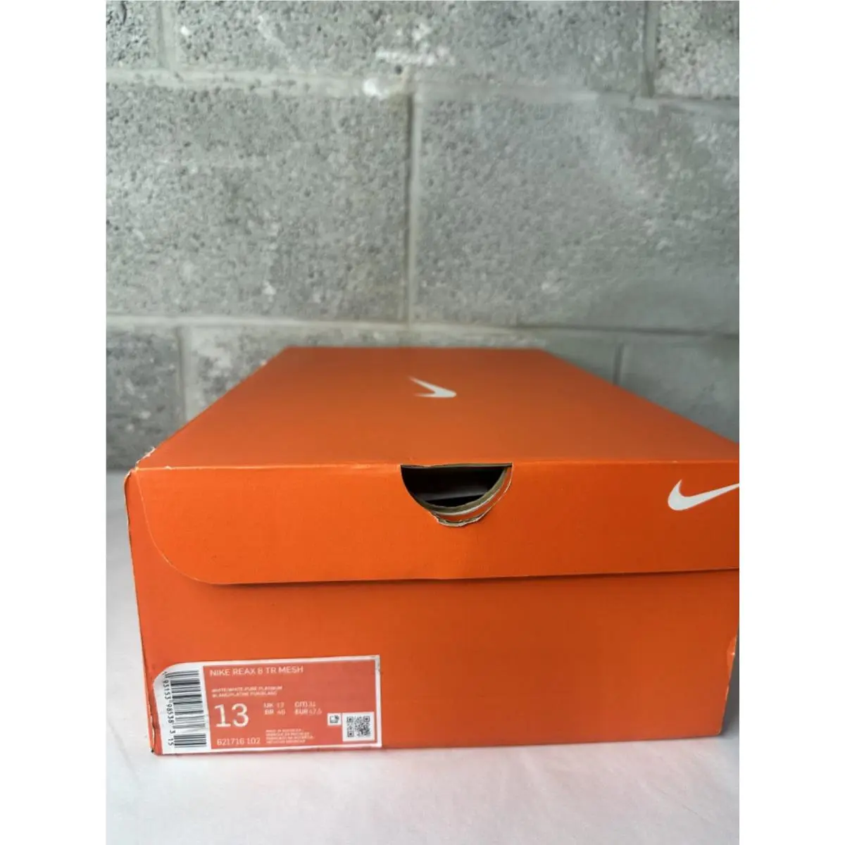 Nike shoes - Reax 8 TR Mesh - Reax Mesh - 621716-102 - White (UPC: 0193153985352) 4