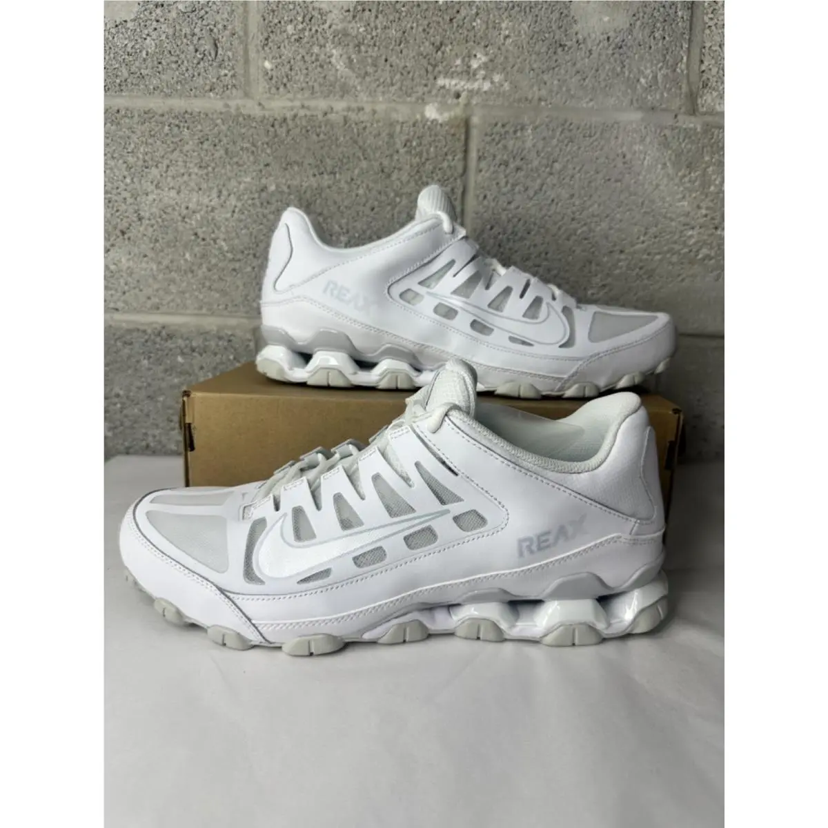 Nike Reax 8 TR Mesh White Pure Platinum Men`s Sz 13 621716-102 - White