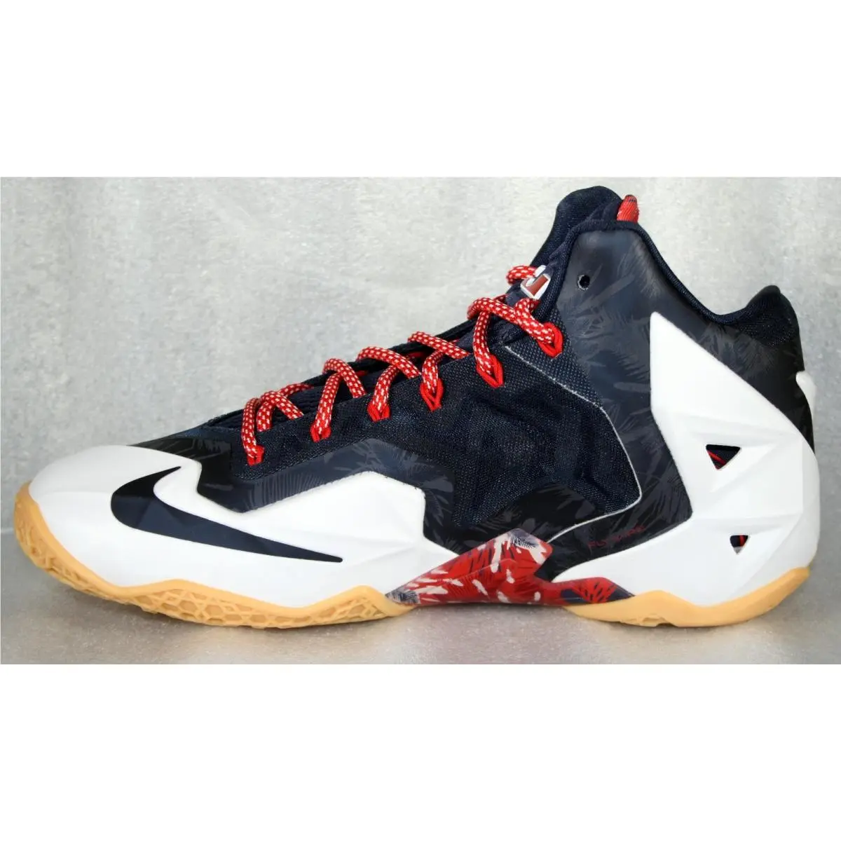 Nike shoes - Nike LeBron 11 - LeBron - 616175-164 - White/university red/obsidion/pure platinum (UPC: 091203810954) 7