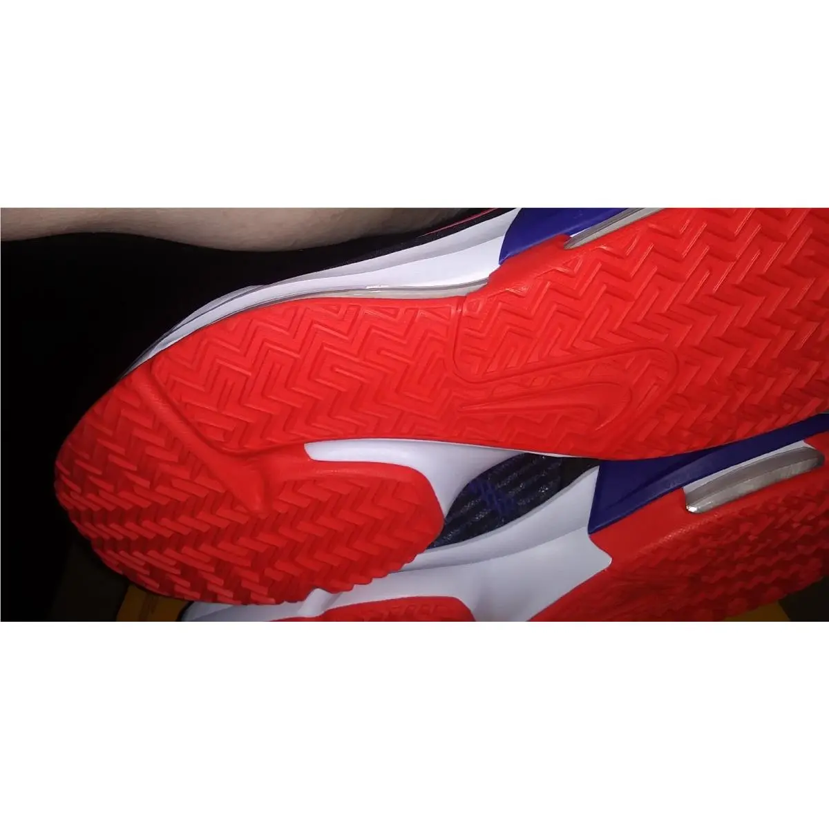 Nike shoes - Nike LeBron Witness - LeBron Witness - CZ4052-005 - Multicolor 0