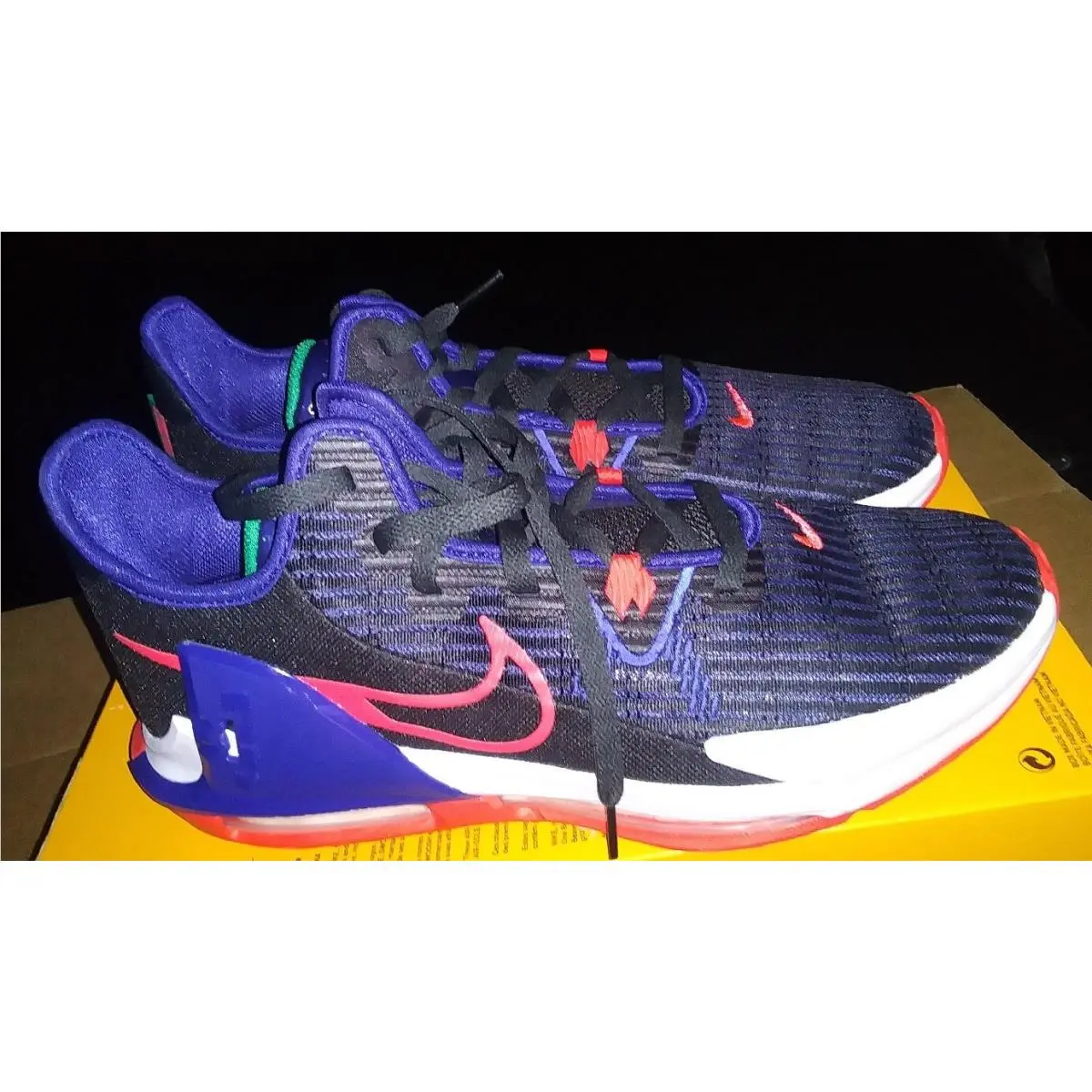 Nike shoes - Nike LeBron Witness - LeBron Witness - CZ4052-005 - Multicolor 1