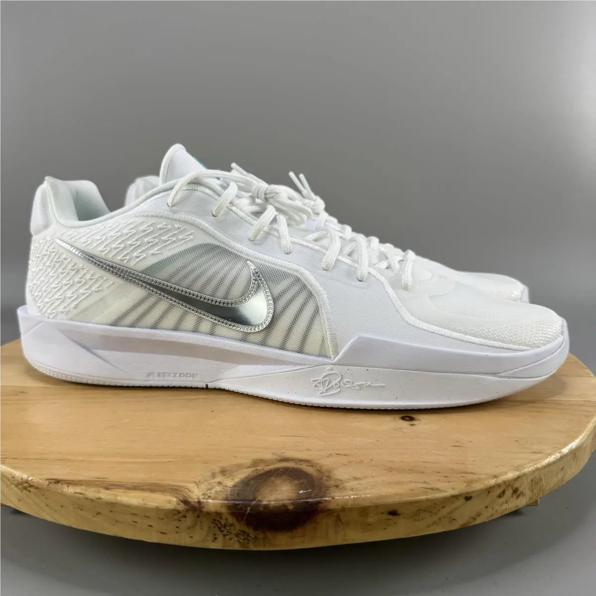 W19.5 / Mens 18 -  Sabrina 2 `white Noise` Basketball Shoes White Silver by Nike