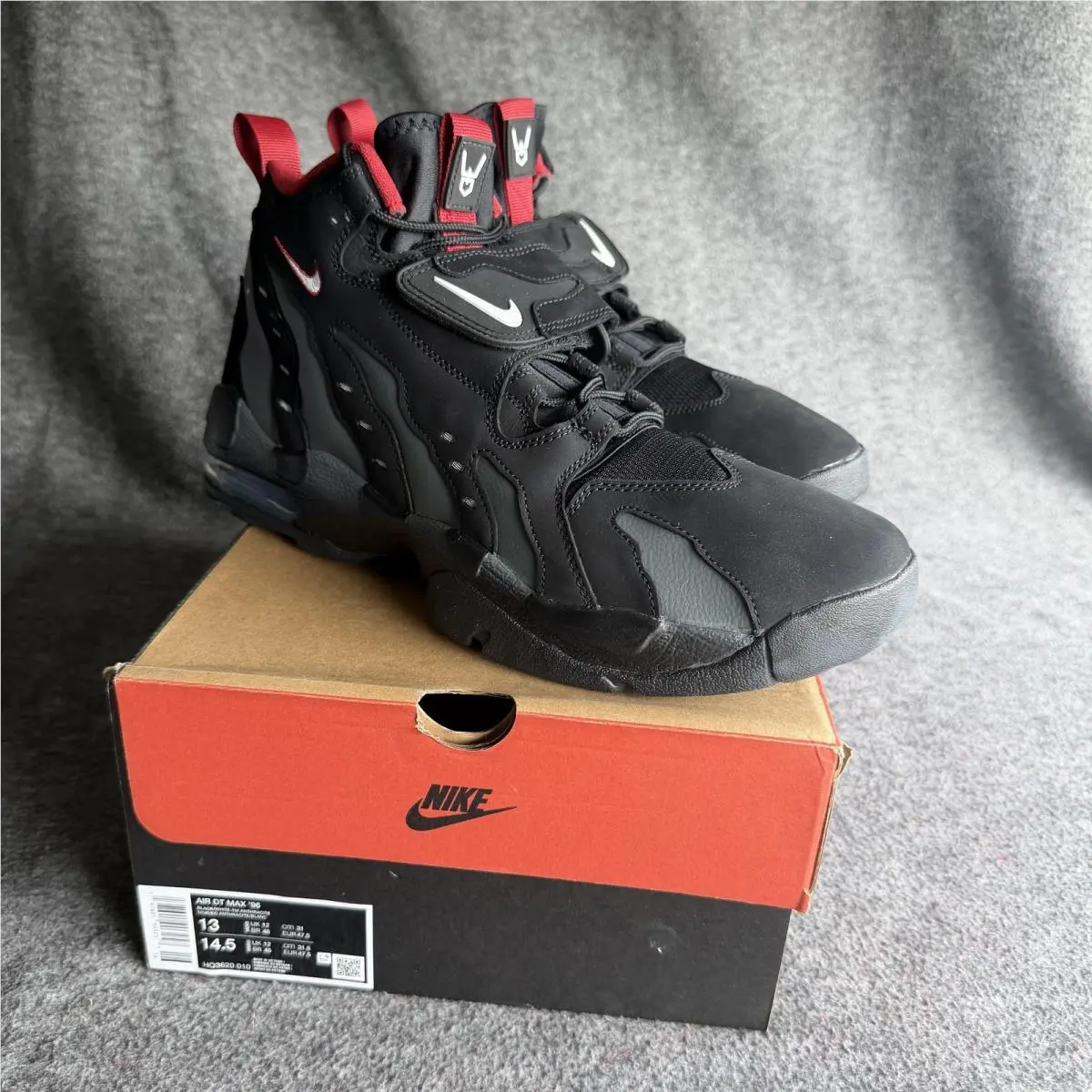 Nike Air DT Max 96 Shoes Mens Size 13 Black White Football Sneakers HQ3620-010
