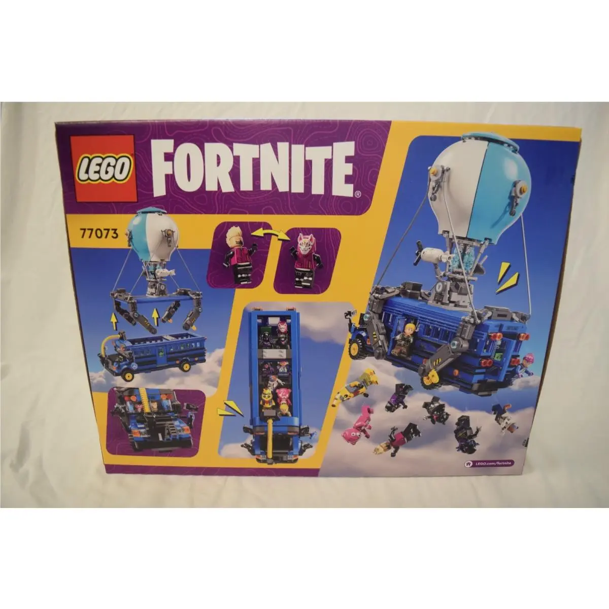 Lego Fortnite Battle Bus 77073